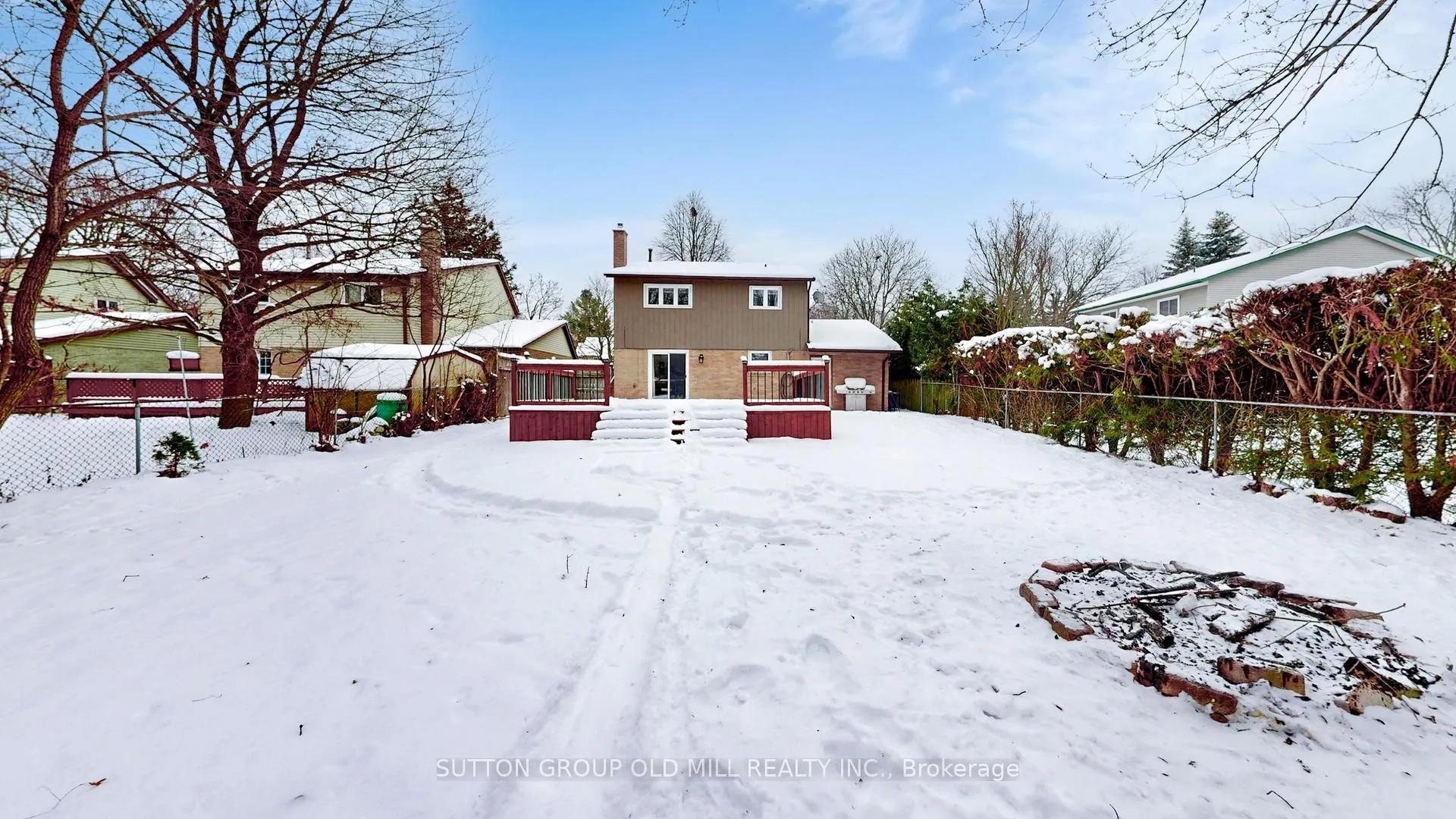 Photo 14 of 20 Springburn Crescent, Aurora, Aurora Highlands — HOMEH