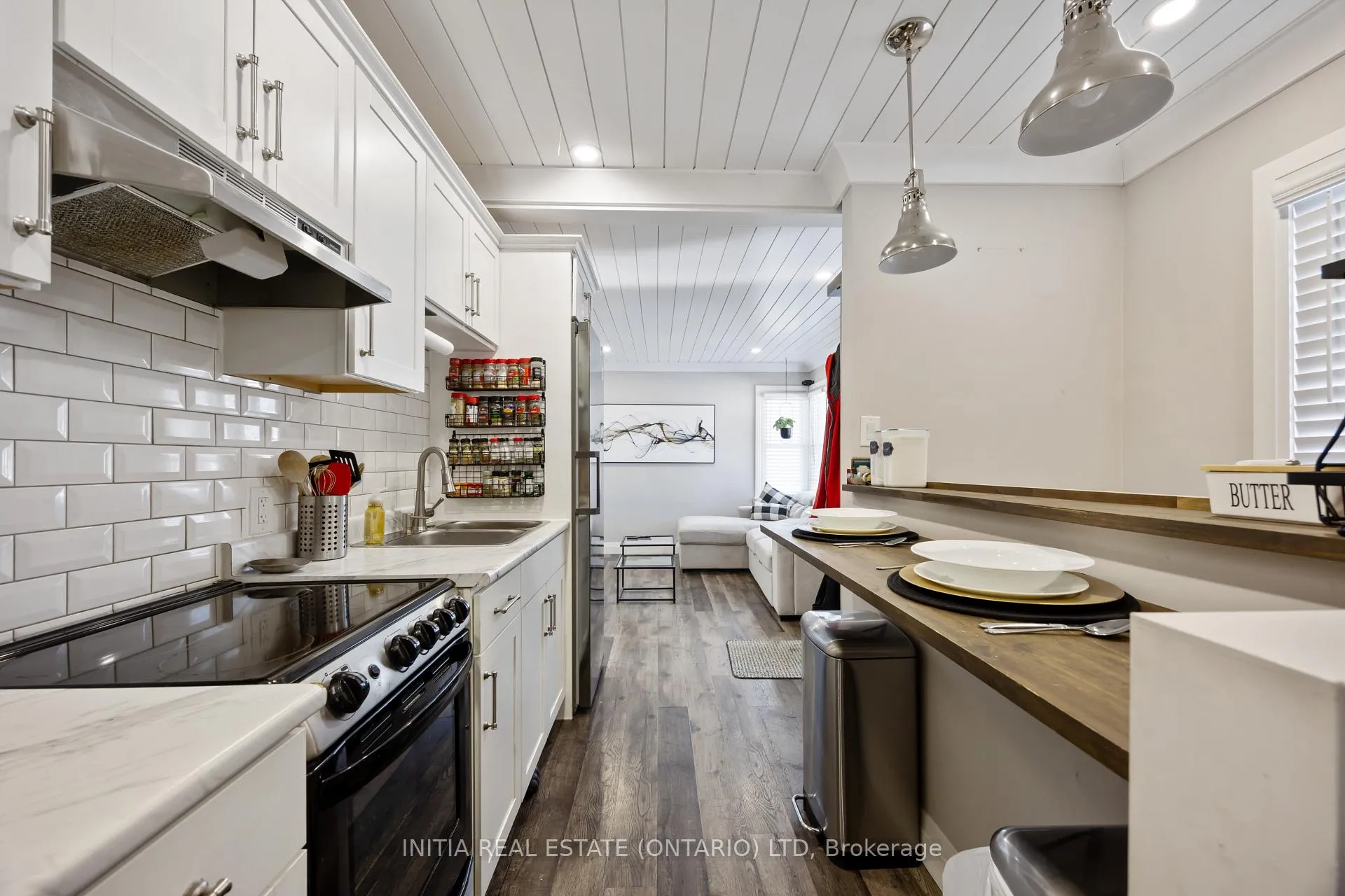Photo 6 of 269 Ross Avenue, Sarnia — HOMEH