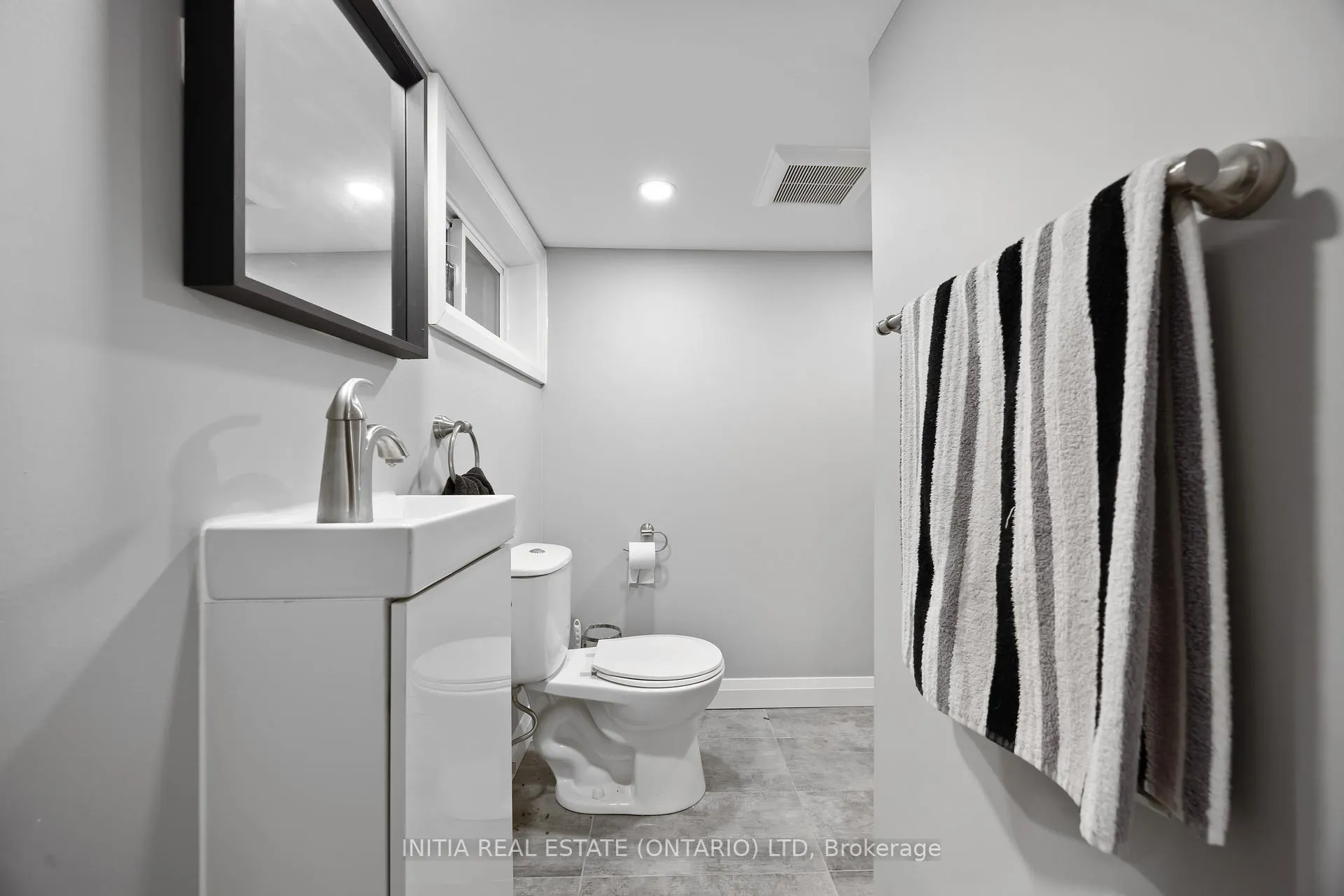Photo 21 of 269 Ross Avenue, Sarnia — HOMEH