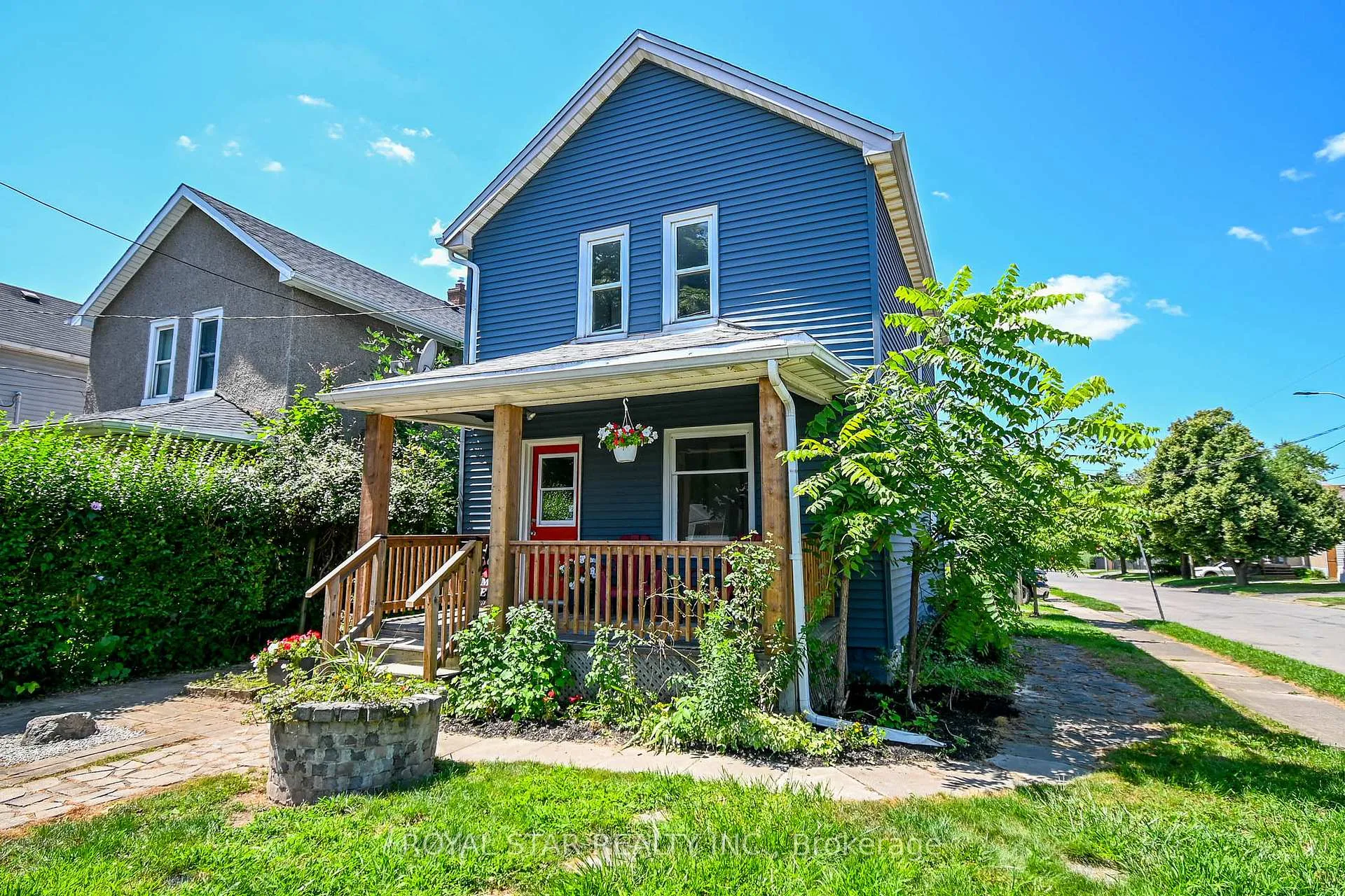 Photo 2 of 189 Ross Street, Welland, Welland Downtown — HOMEH