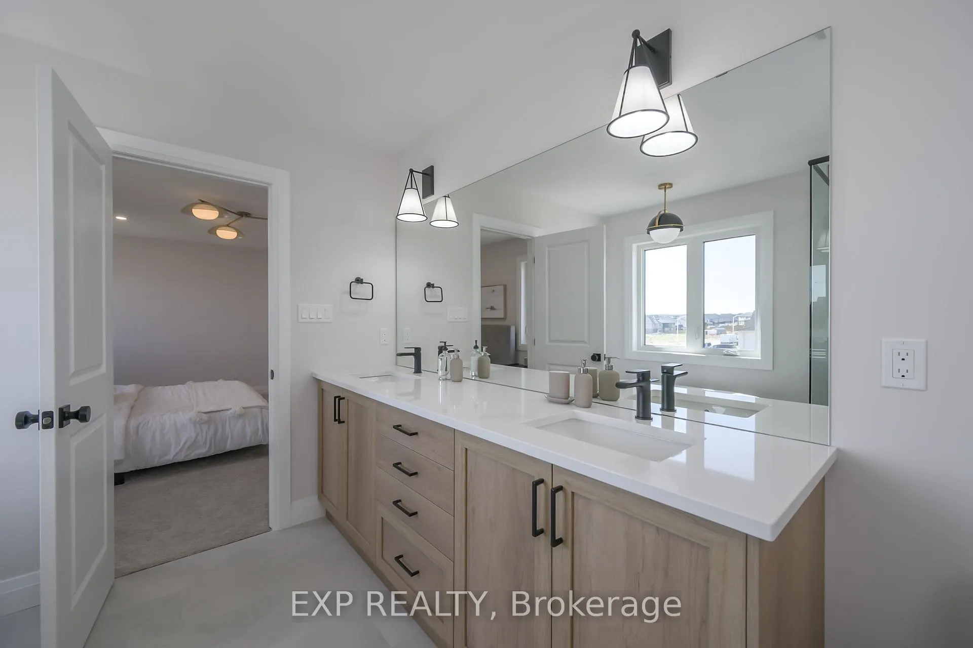 Photo 11 of 75 Allister Drive, Middlesex Centre, Kilworth — HOMEH