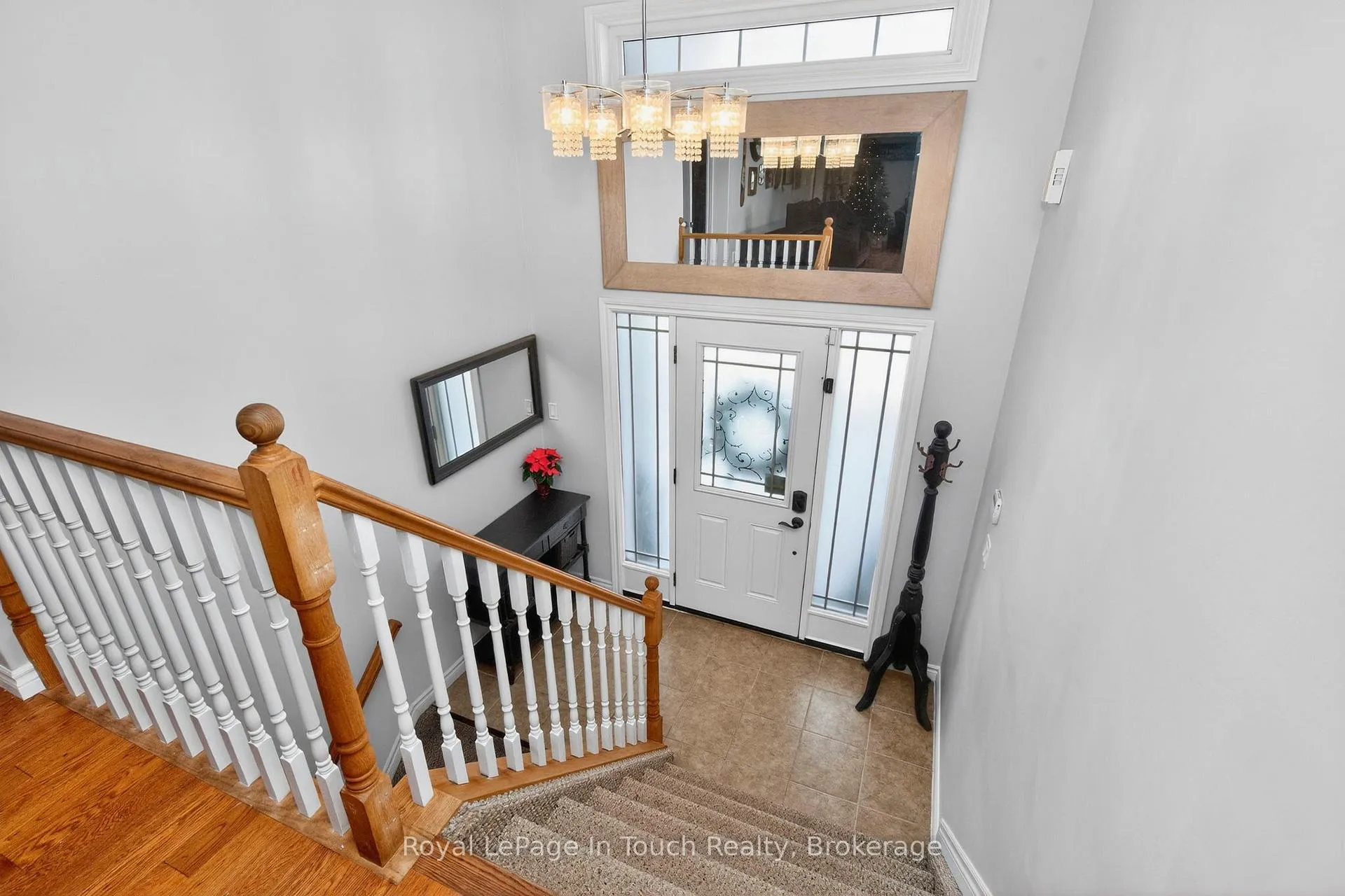 Photo 4 of 13 Hunter Avenue, Tay, Victoria Harbour — HOMEH