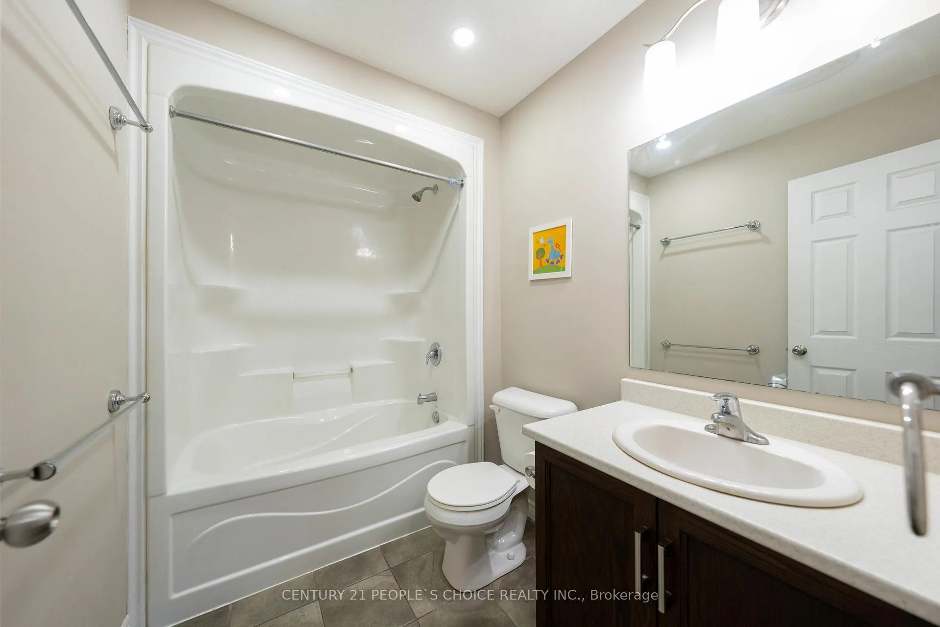 Photo 11 of 19 Davidson Drive, Stratford — HOMEH