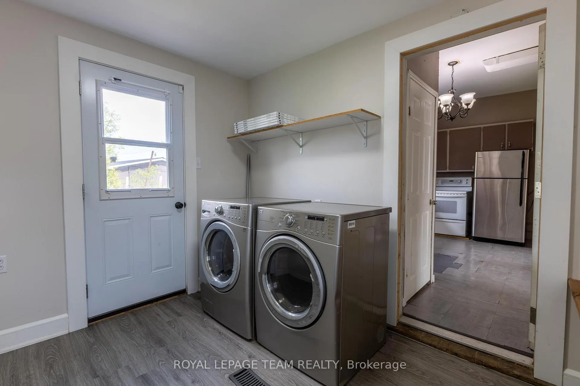 Photo 11 of 48 Mcgonigal Street E, Arnprior — HOMEH