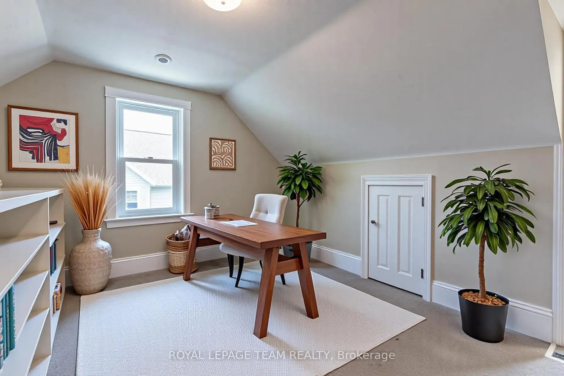 Photo 13 of 48 Mcgonigal Street E, Arnprior — HOMEH