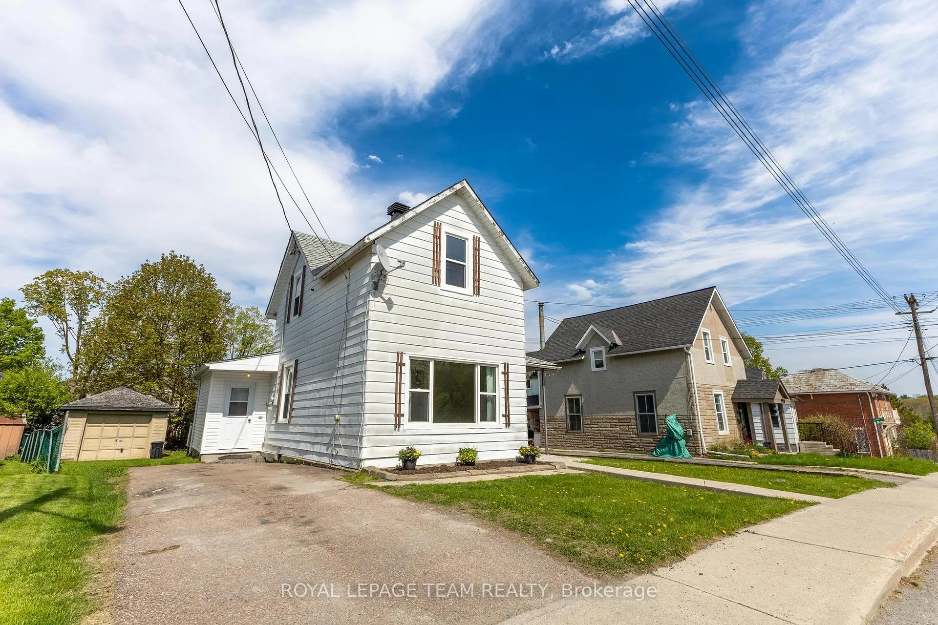 Photo 21 of 48 Mcgonigal Street E, Arnprior — HOMEH