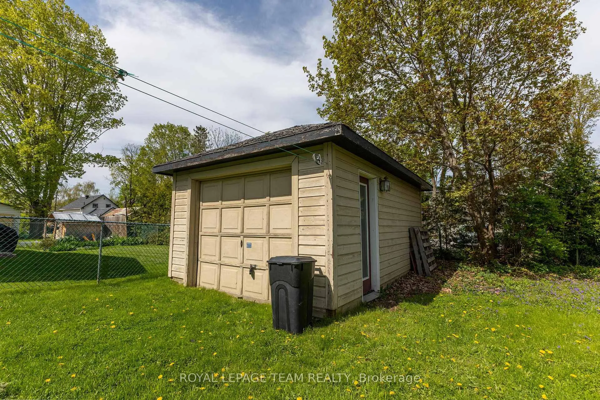 Photo 23 of 48 Mcgonigal Street E, Arnprior — HOMEH