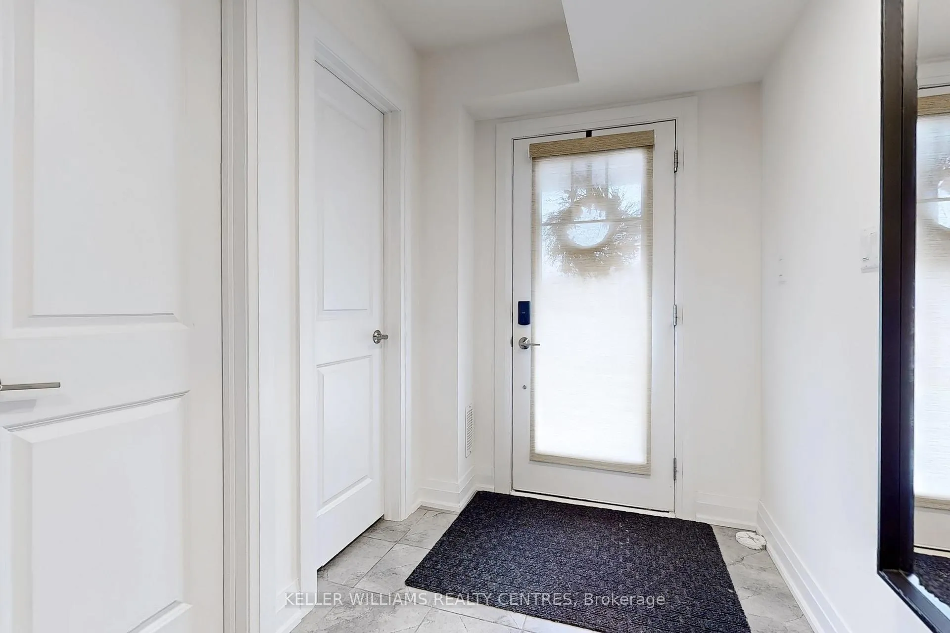 Photo 7 of 35 Kodiak Terrace, Barrie, Rural Barrie Southwest — HOMEH