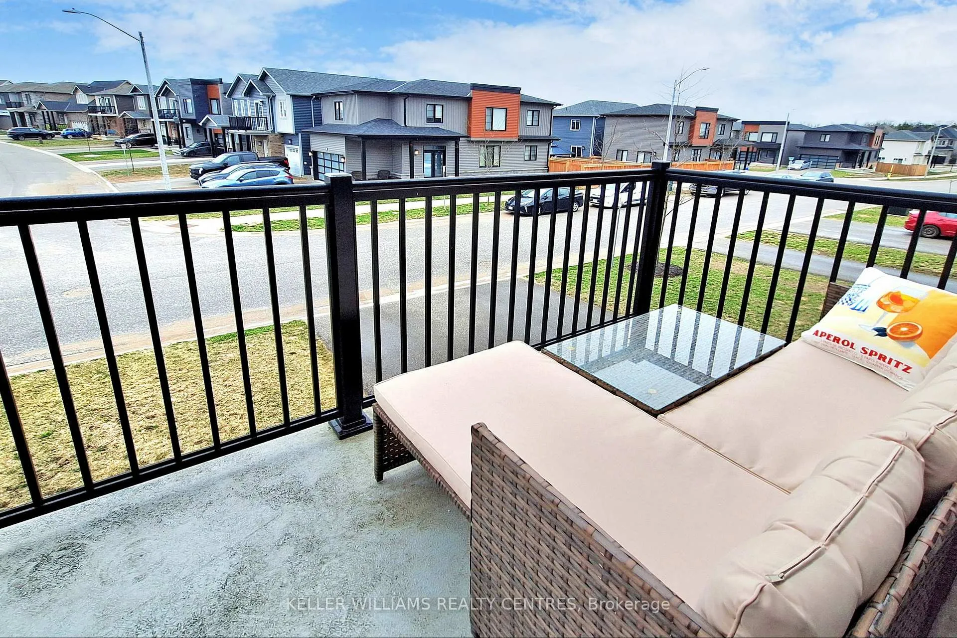 Photo 28 of 35 Kodiak Terrace, Barrie, Rural Barrie Southwest — HOMEH