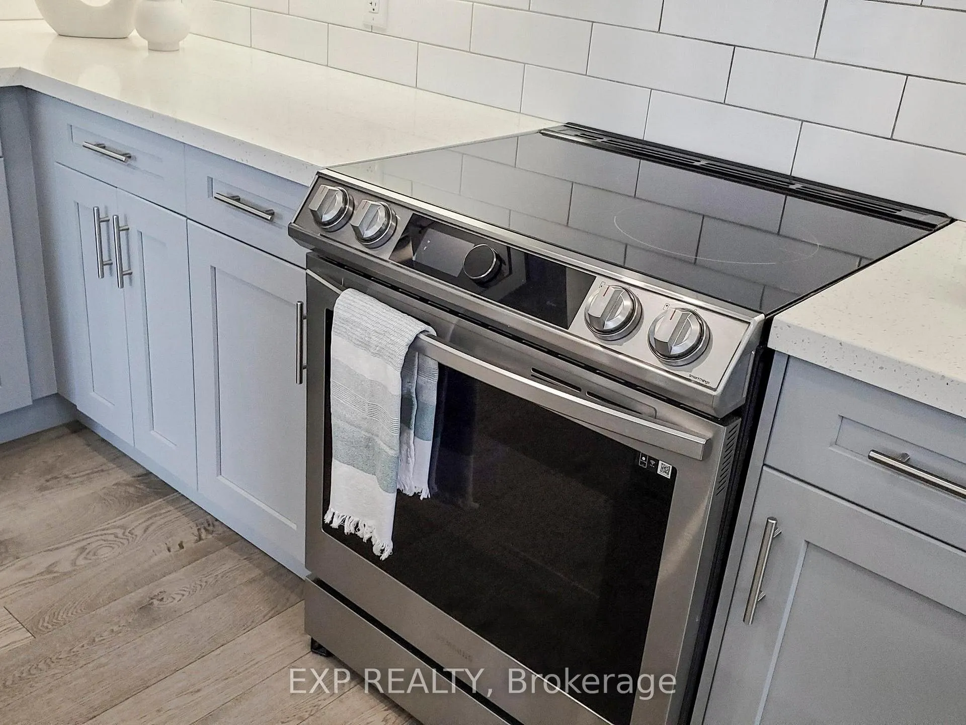 Photo 11 of 58 Elkington Crescent, Whitby, Rural Whitby — HOMEH