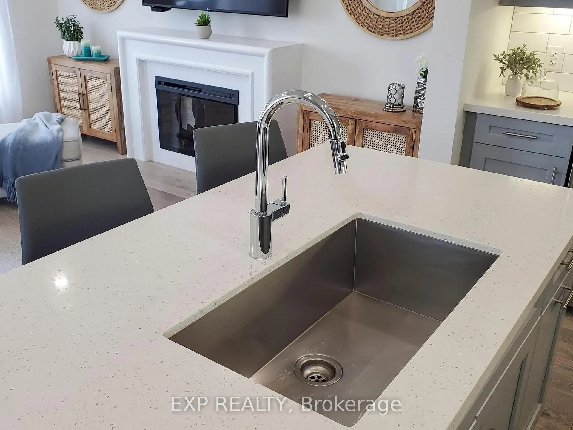 Photo 12 of 58 Elkington Crescent, Whitby, Rural Whitby — HOMEH