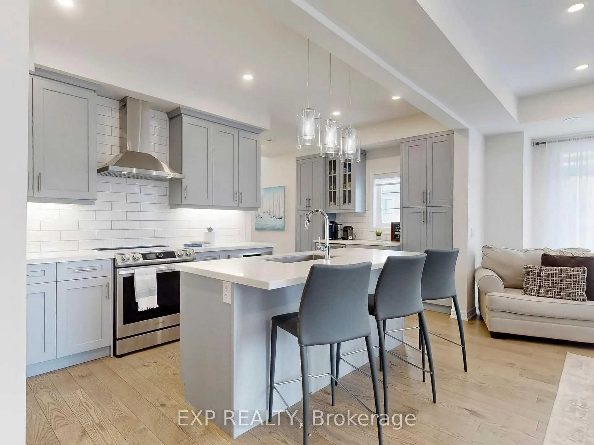 Photo 15 of 58 Elkington Crescent, Whitby, Rural Whitby — HOMEH