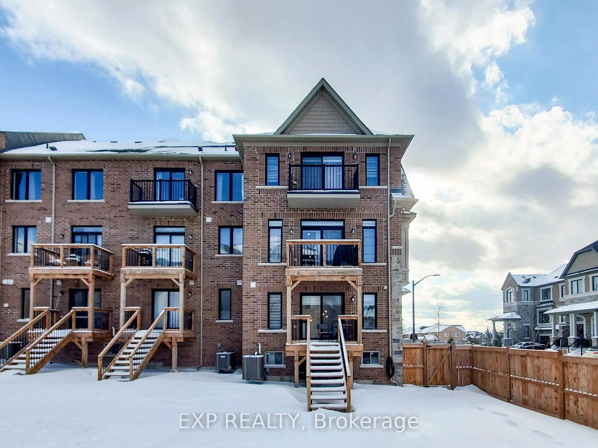Photo 47 of 58 Elkington Crescent, Whitby, Rural Whitby — HOMEH