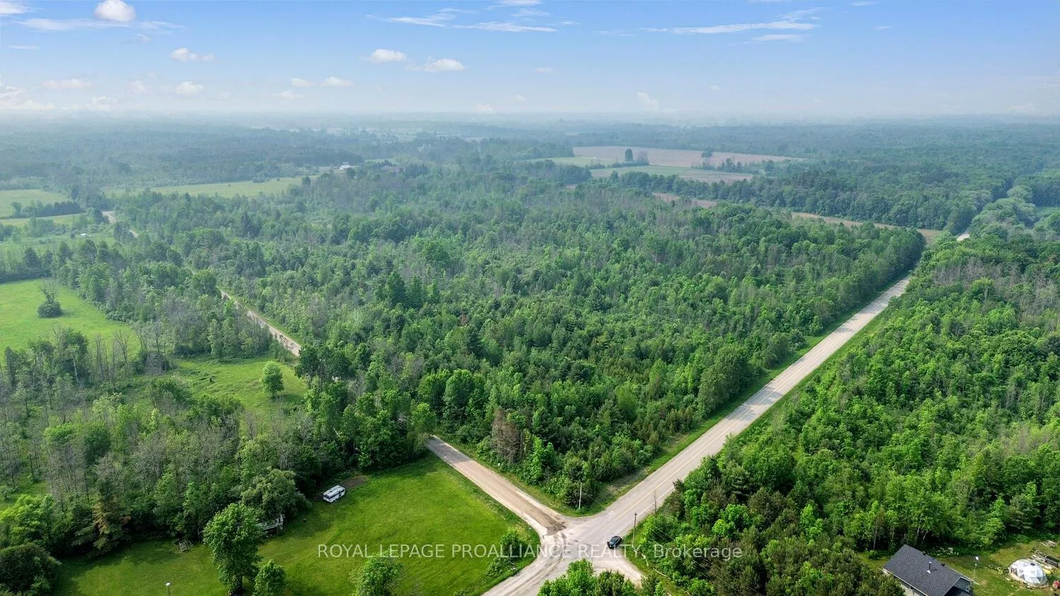 Photo 1 of 5591 Skakum Road, Augusta, Augusta Twp — HOMEH