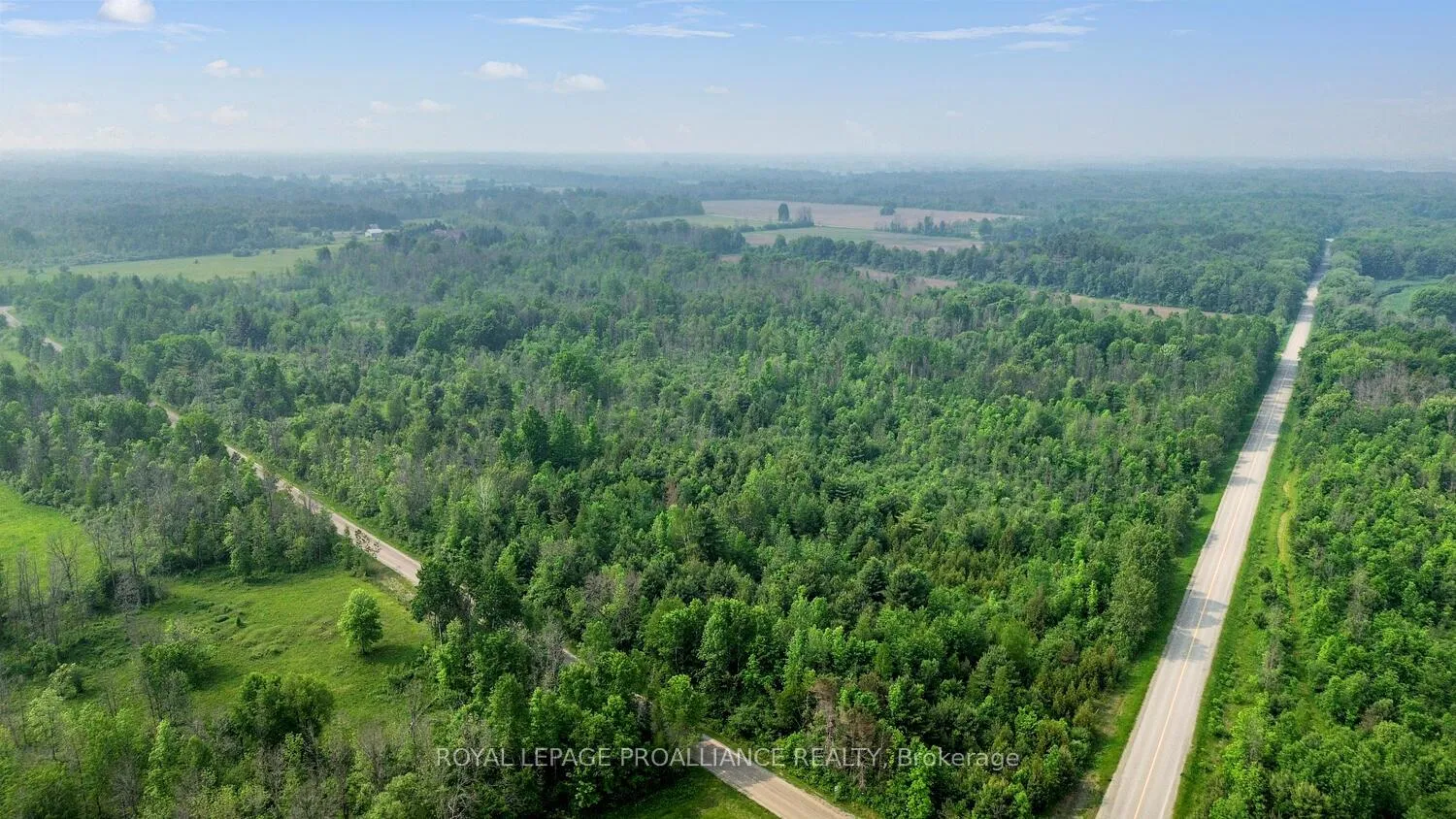 Photo 4 of 5591 Skakum Road, Augusta, Augusta Twp — HOMEH