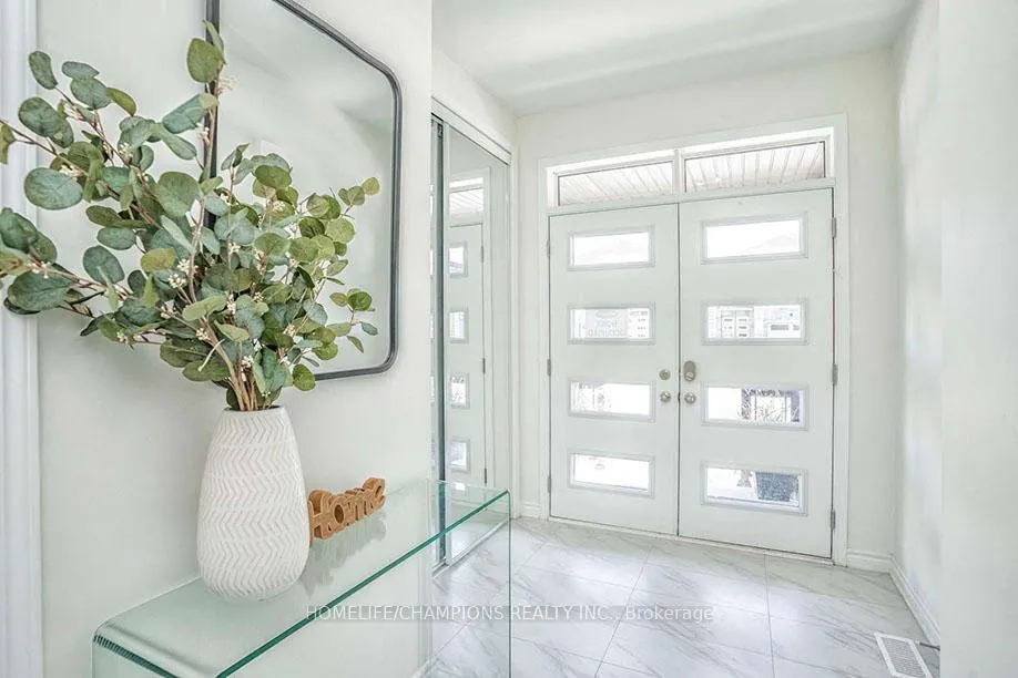 Photo 3 of 3004 Hollyberry Trail, Pickering, Rural Pickering — HOMEH