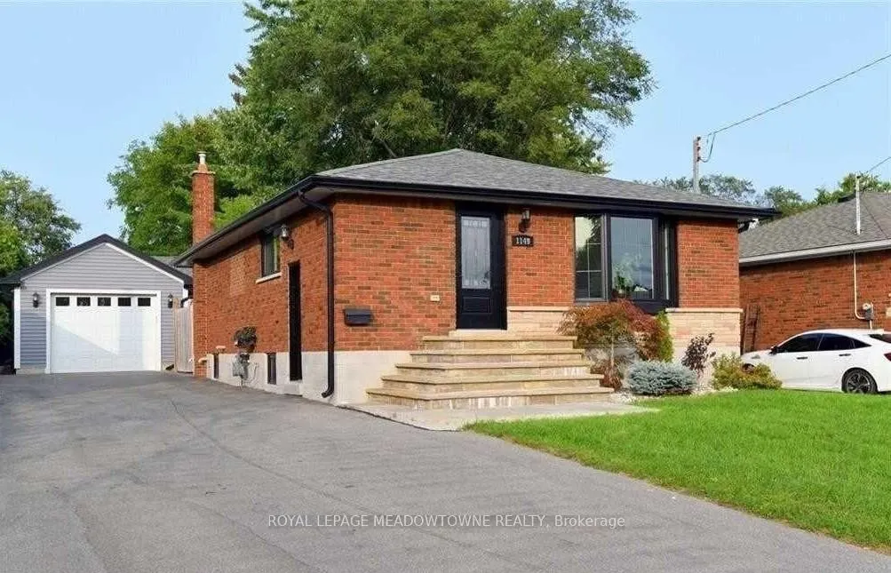 Photo 1 of 1149 Stanley Drive, Burlington, Mountainside — HOMEH