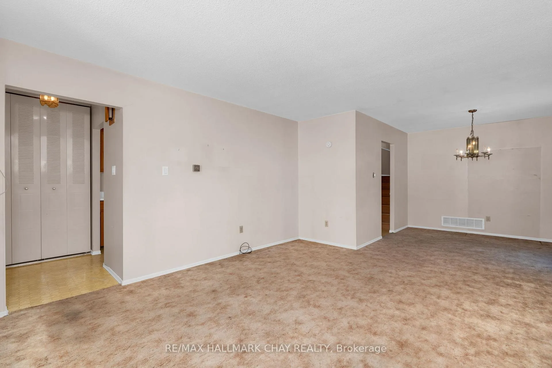 Photo 14 of 31 Springdale Drive, Barrie, Cundles East — HOMEH