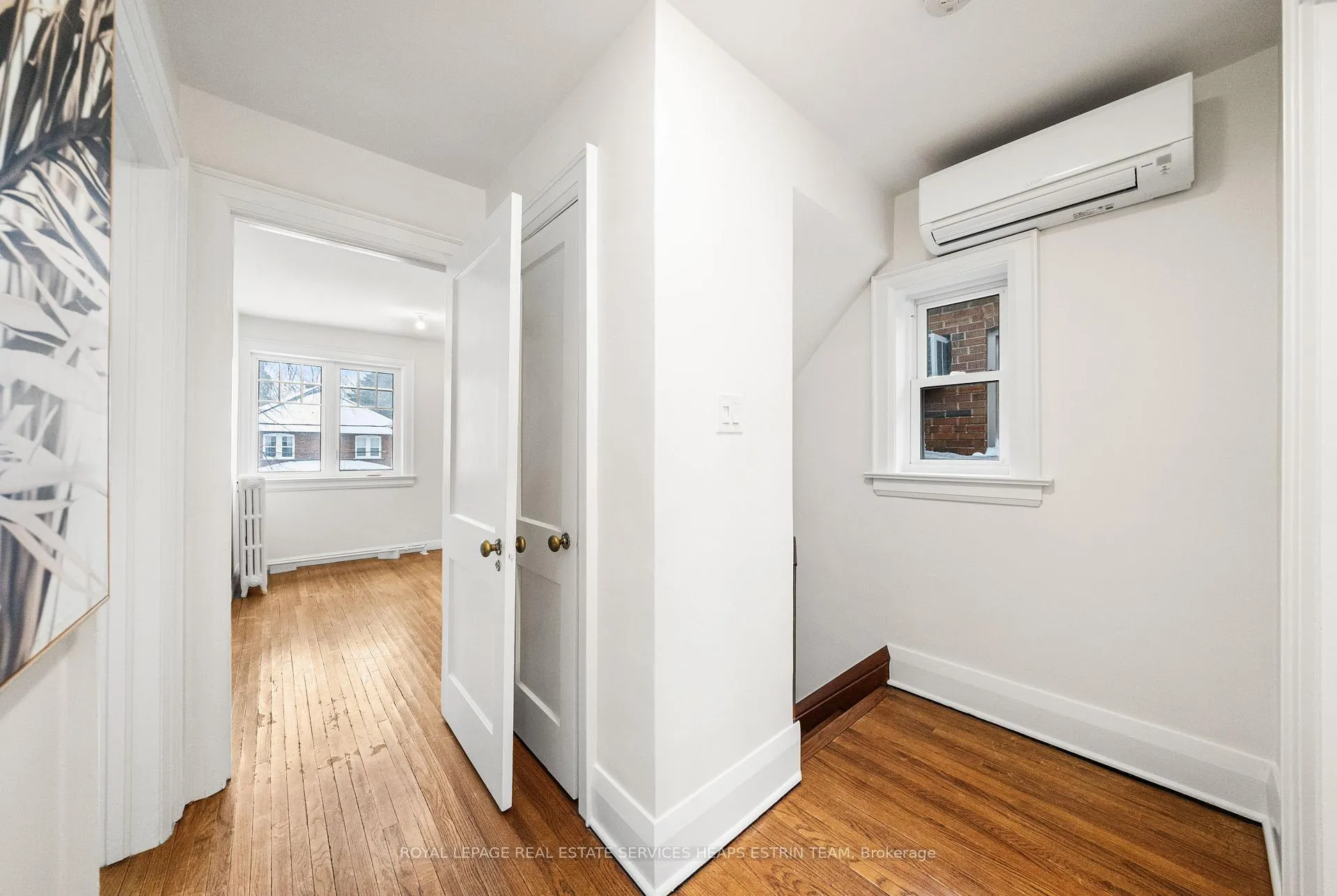 Photo 13 of 680 Hillsdale Avenue E, Toronto, Mount Pleasant East — HOMEH