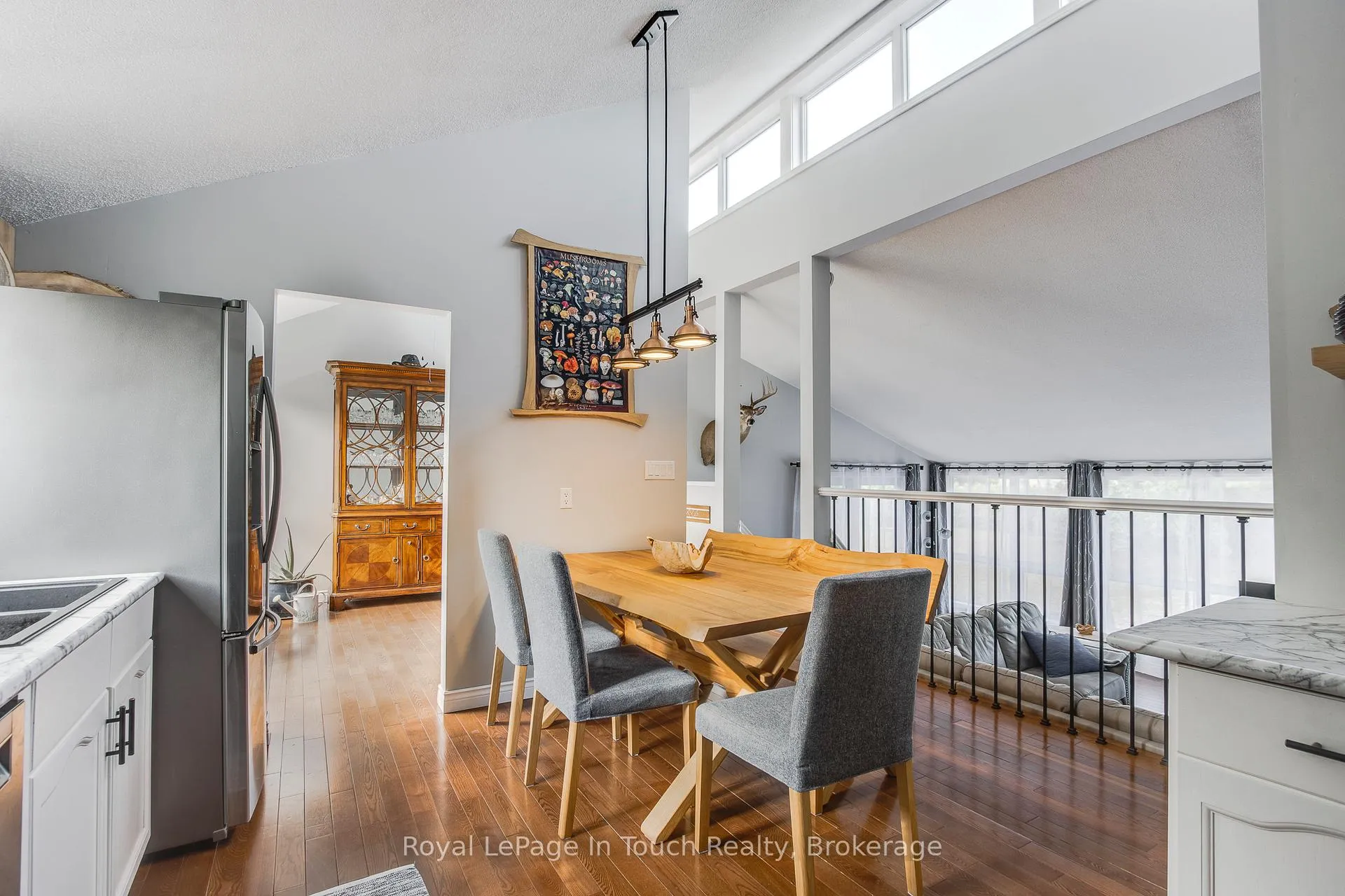 Photo 15 of 9 Davis Drive, Tay, Victoria Harbour — HOMEH
