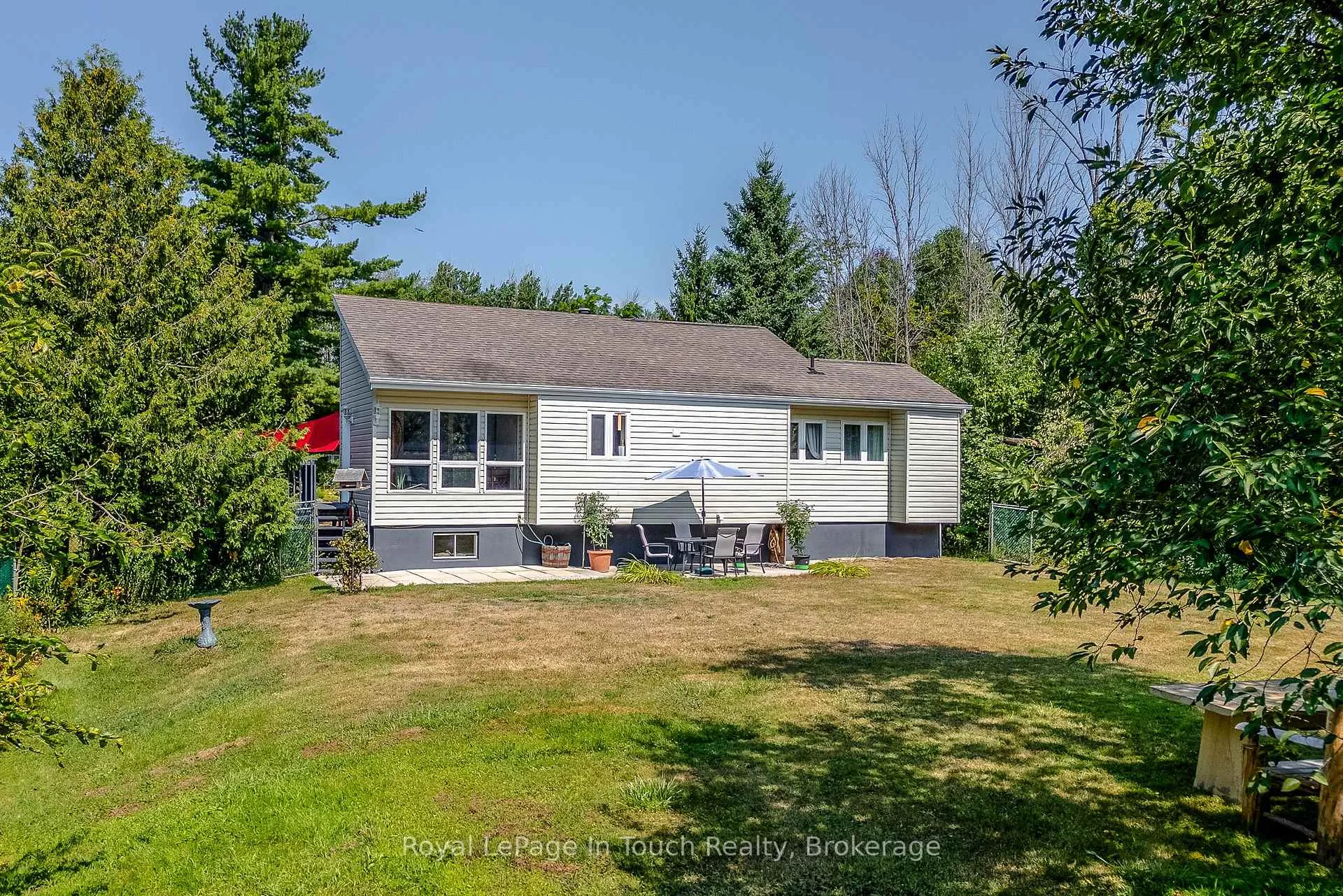 Photo 41 of 9 Davis Drive, Tay, Victoria Harbour — HOMEH