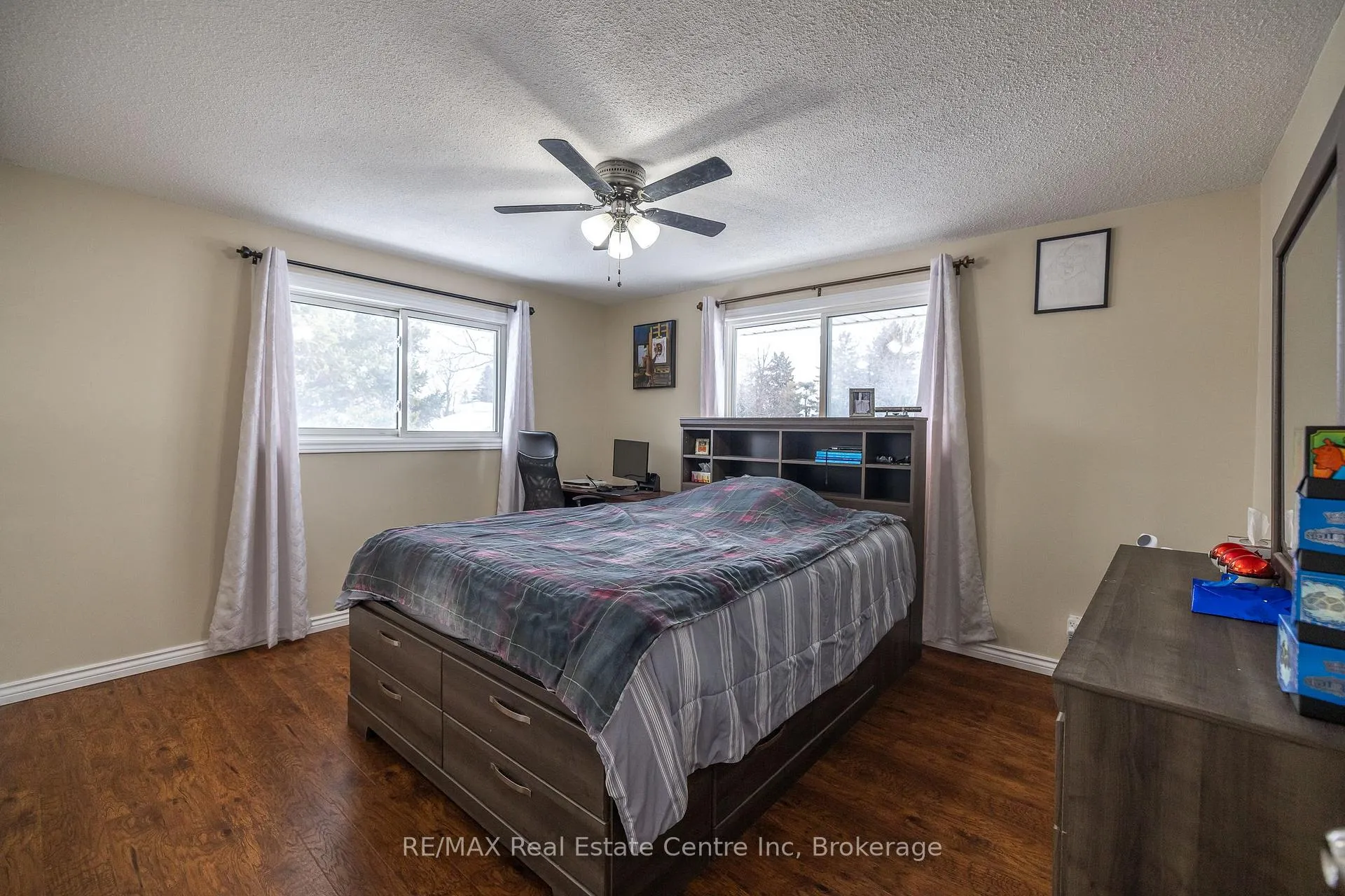 Photo 22 of 461 Strasburg Road, Kitchener, Alpine — HOMEH
