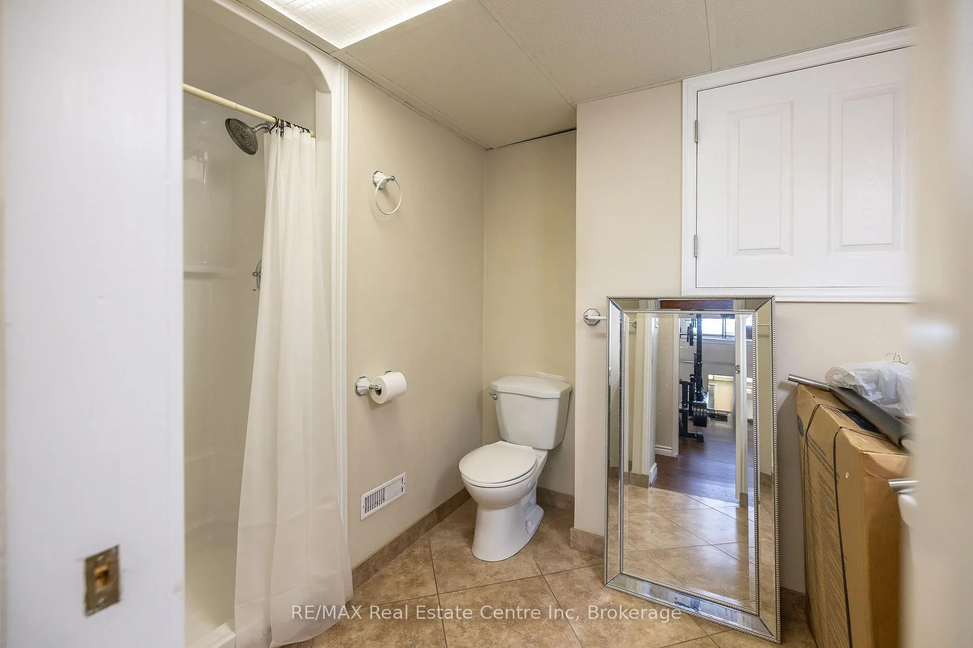 Photo 30 of 461 Strasburg Road, Kitchener, Alpine — HOMEH