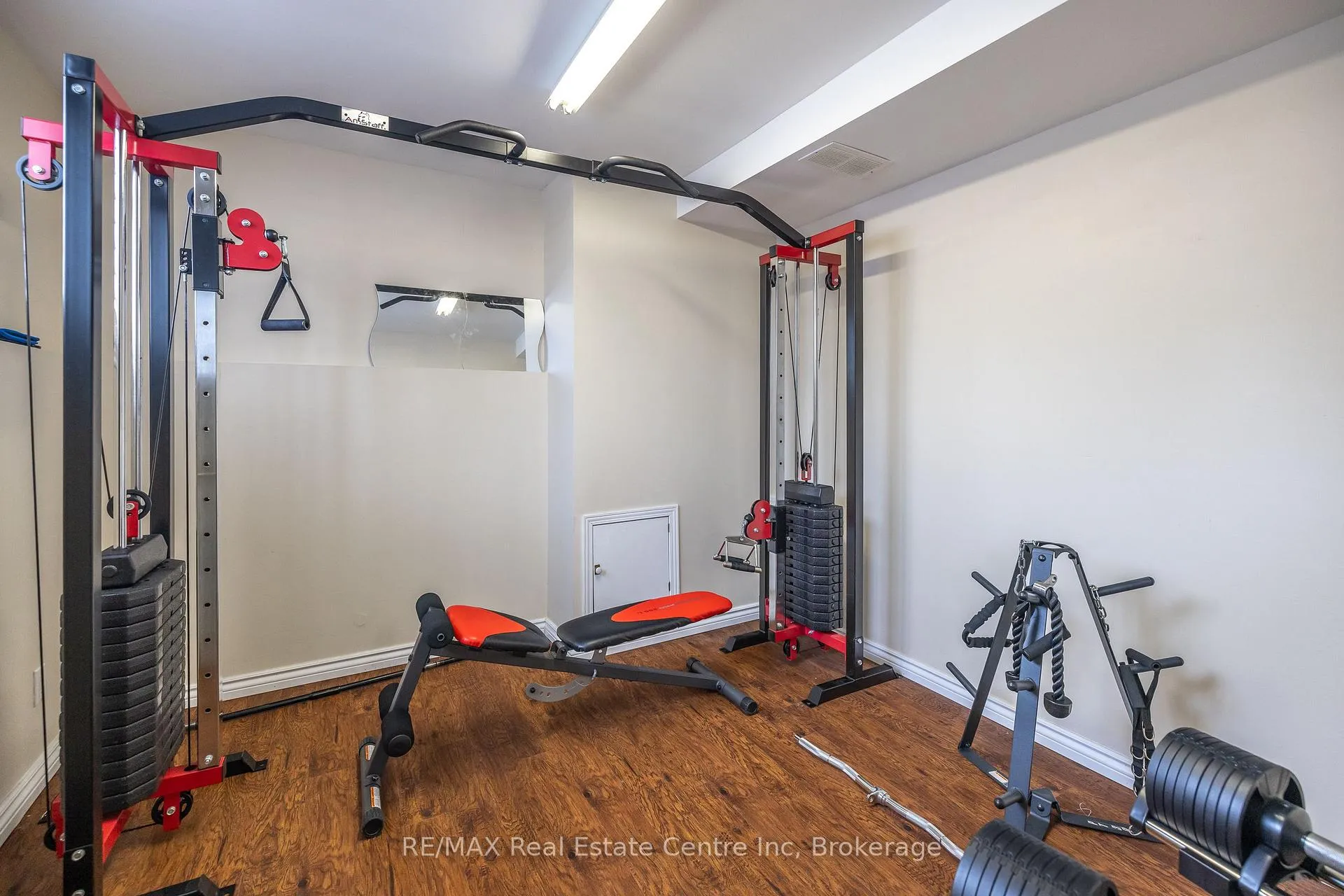 Photo 33 of 461 Strasburg Road, Kitchener, Alpine — HOMEH