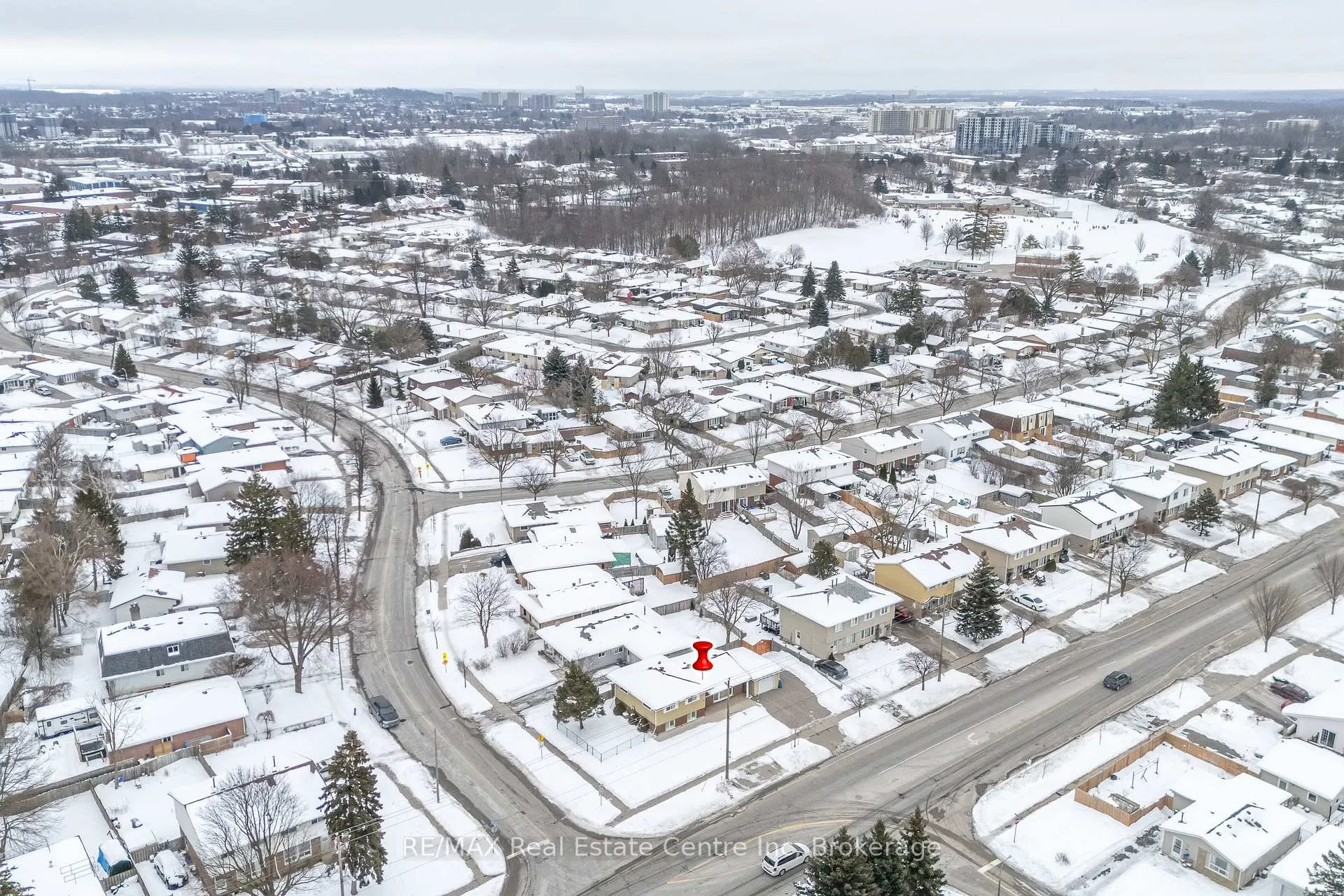 Photo 42 of 461 Strasburg Road, Kitchener, Alpine — HOMEH