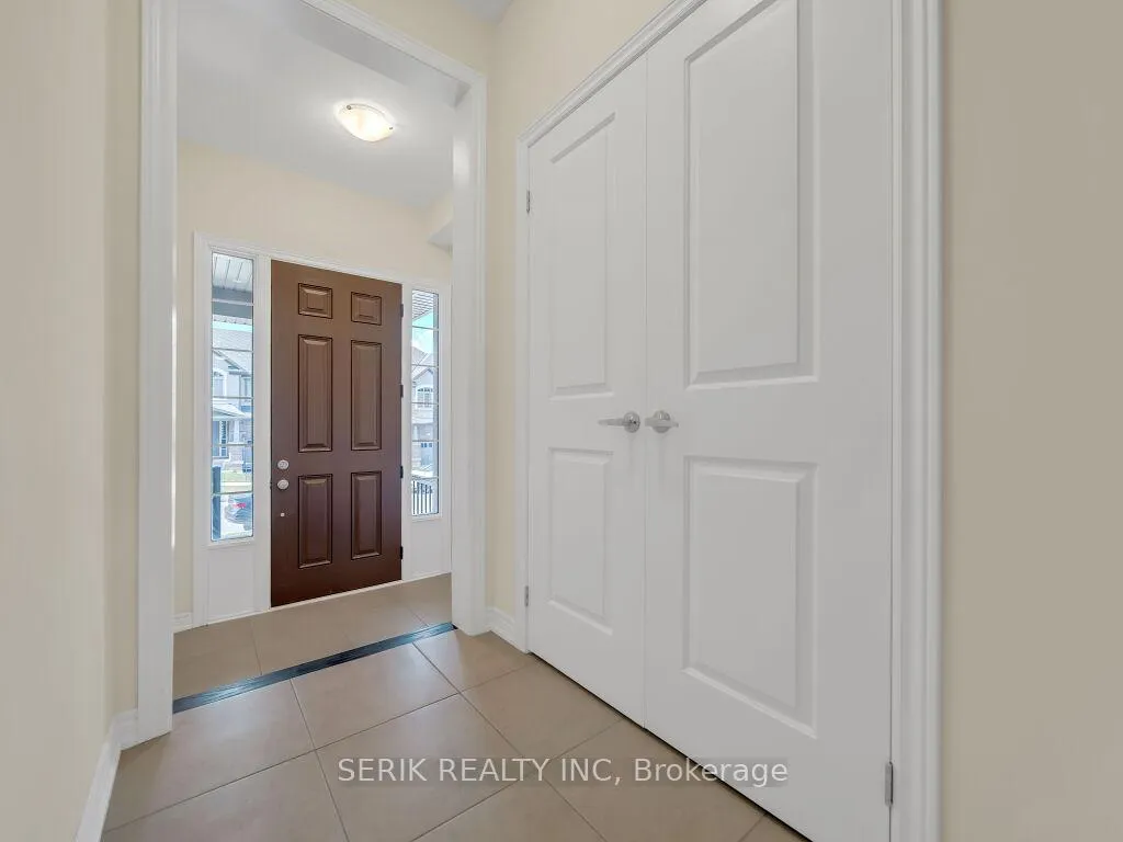 Photo 5 of 90 Broadacre Drive, Kitchener — HOMEH