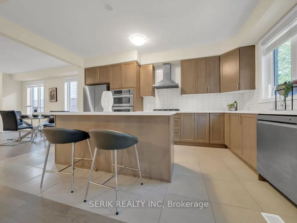 Photo 12 of 90 Broadacre Drive, Kitchener — HOMEH