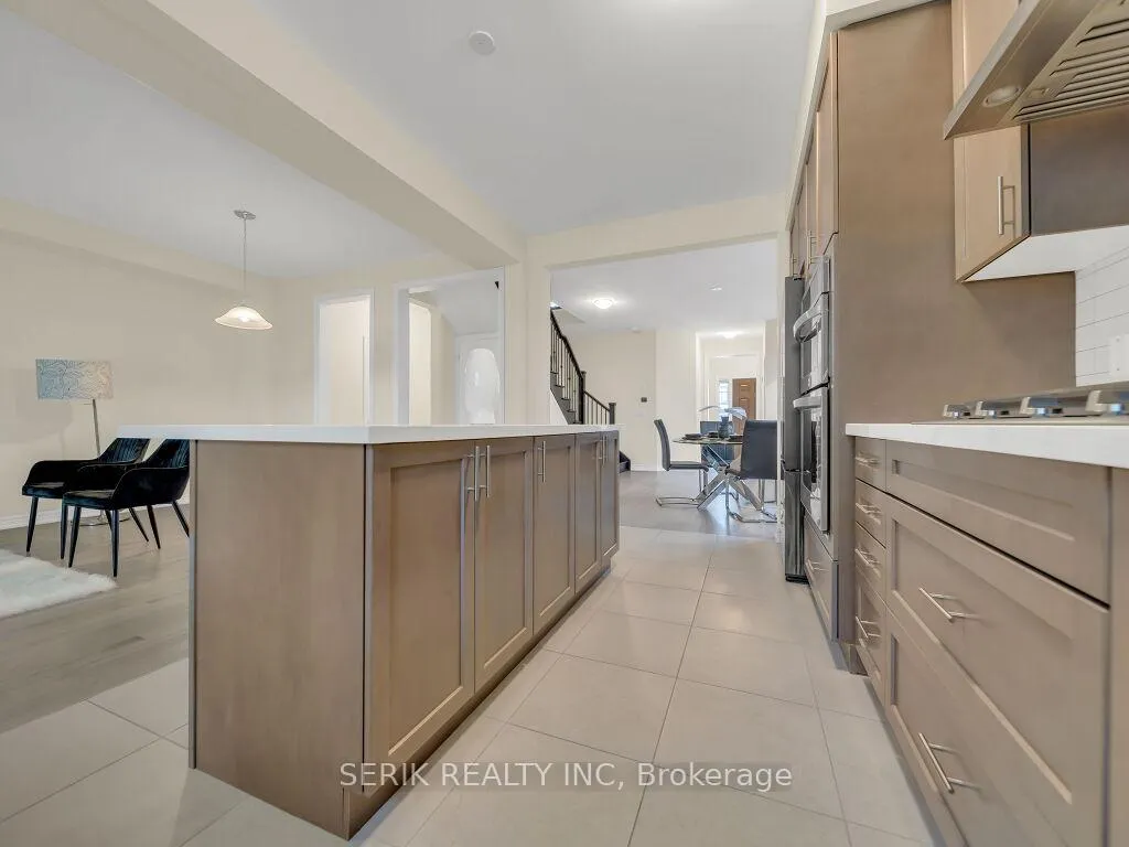 Photo 13 of 90 Broadacre Drive, Kitchener — HOMEH