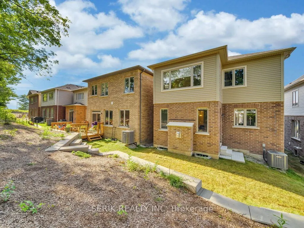 Photo 38 of 90 Broadacre Drive, Kitchener — HOMEH