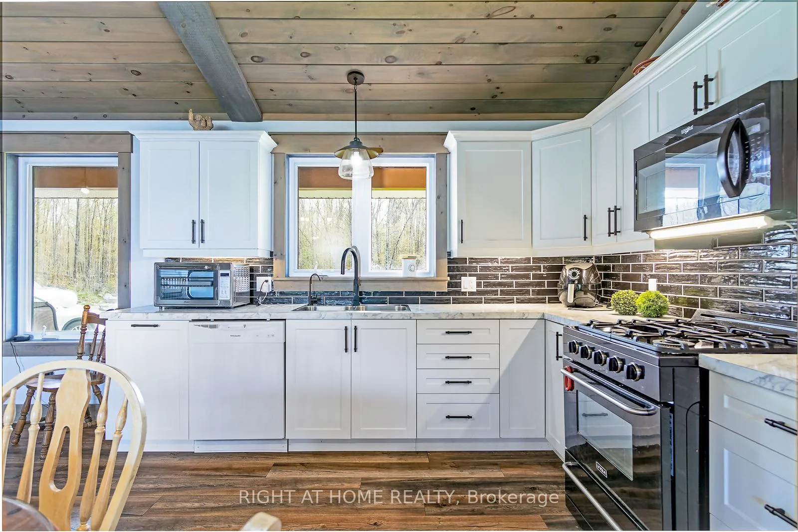 Photo 9 of 452A Coldwater Road, Tweed, Hungerford (Twp) — HOMEH