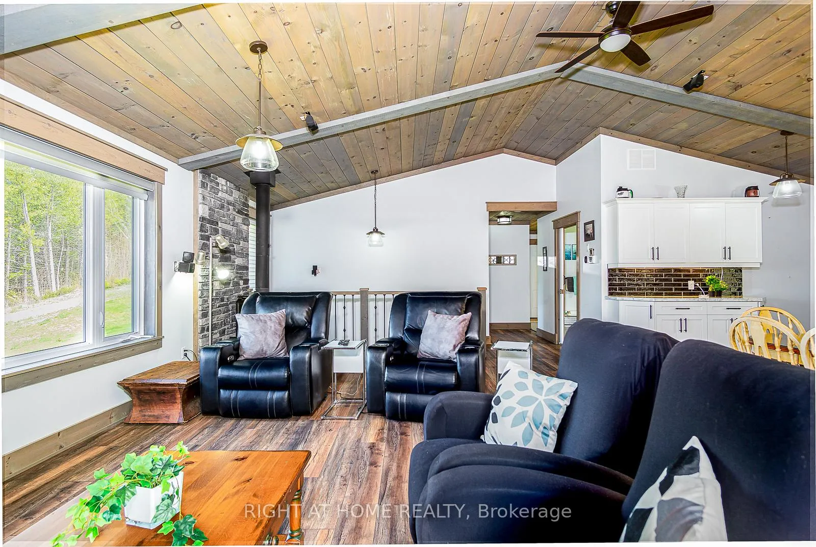 Photo 12 of 452A Coldwater Road, Tweed, Hungerford (Twp) — HOMEH