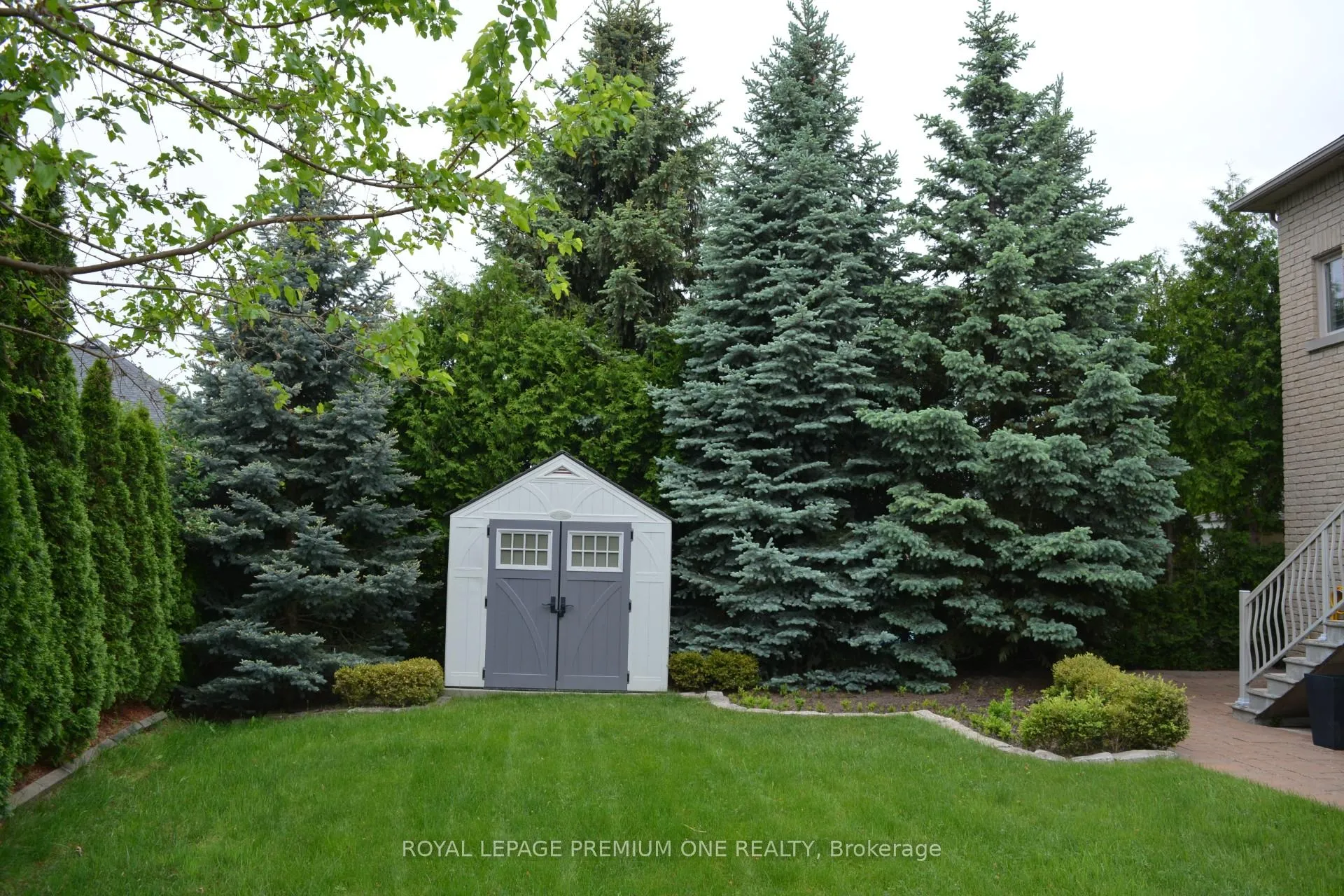 Photo 17 of 15 Frini Court, Vaughan, Islington Woods — HOMEH