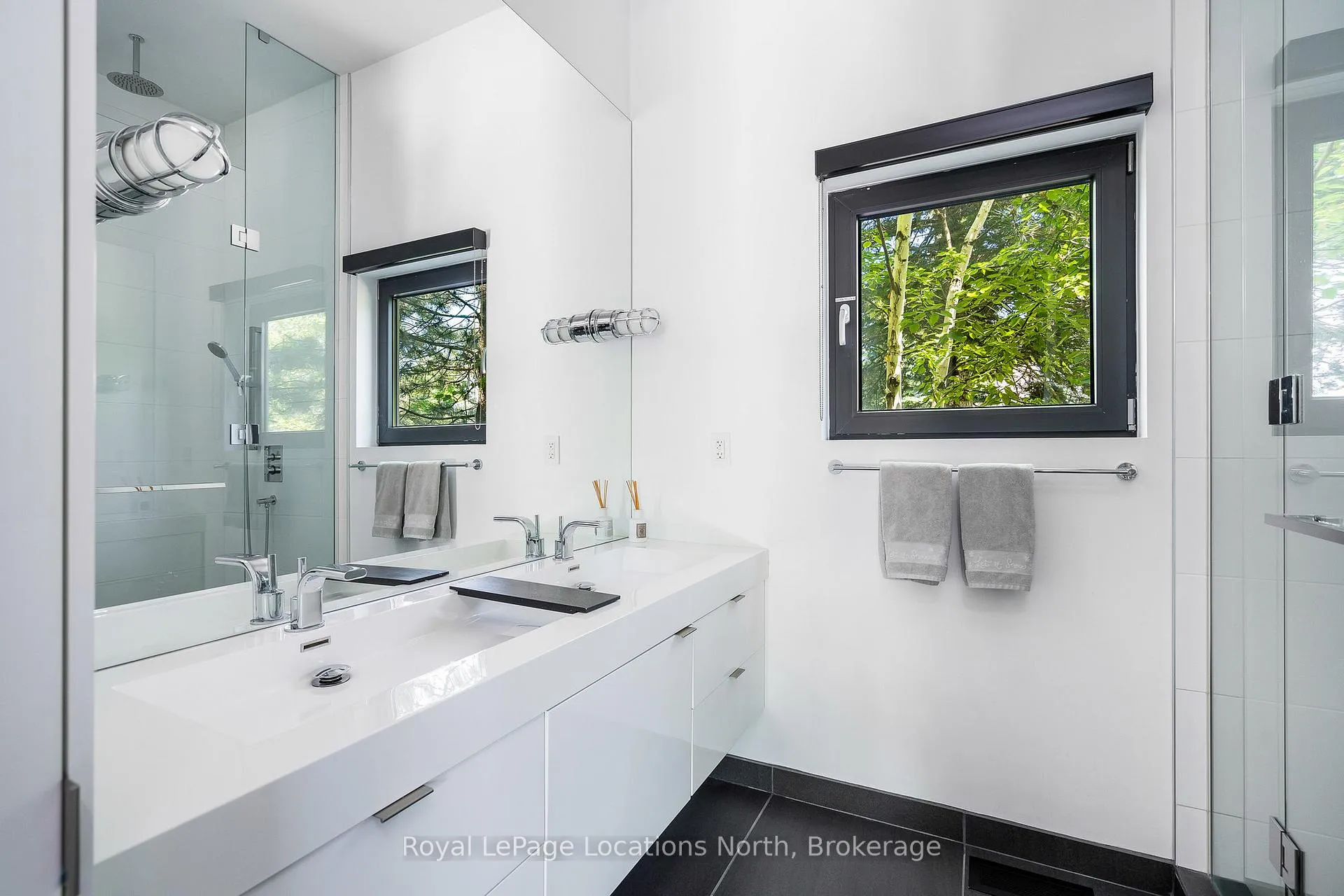 Photo 23 of 120 Craigleith Road, Blue Mountains — HOMEH