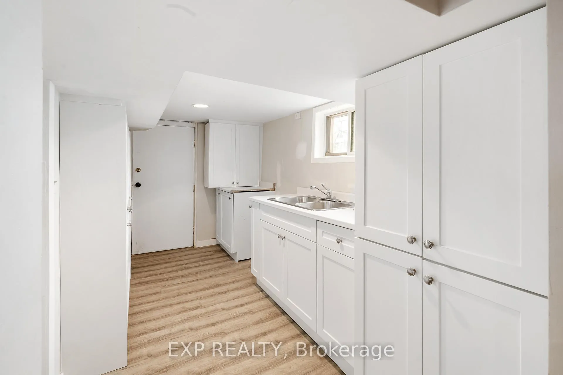 Photo 36 of 467 Grove Avenue, Windsor — HOMEH
