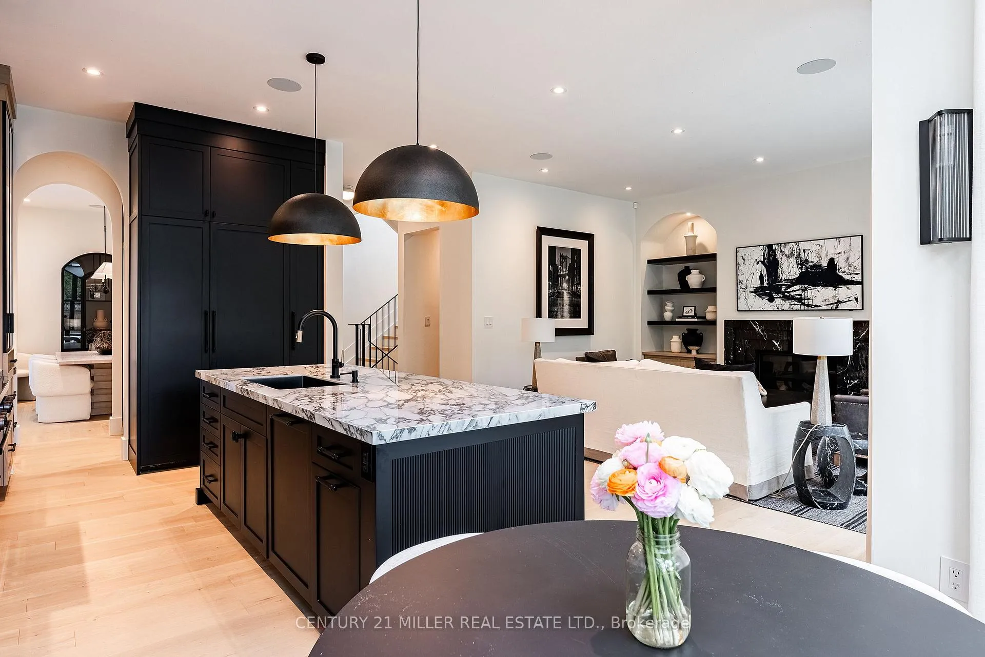 Photo 11 of 331 Macdonald Road, Oakville, Old Oakville — HOMEH