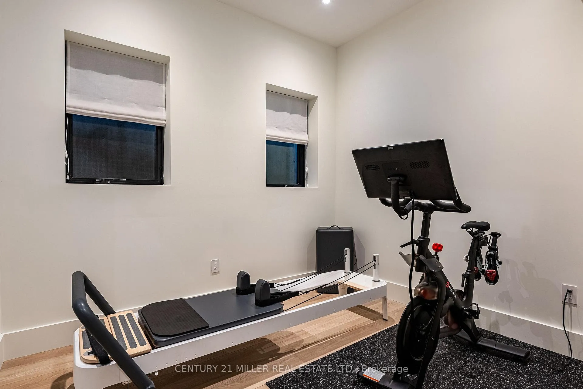 Photo 32 of 331 Macdonald Road, Oakville, Old Oakville — HOMEH