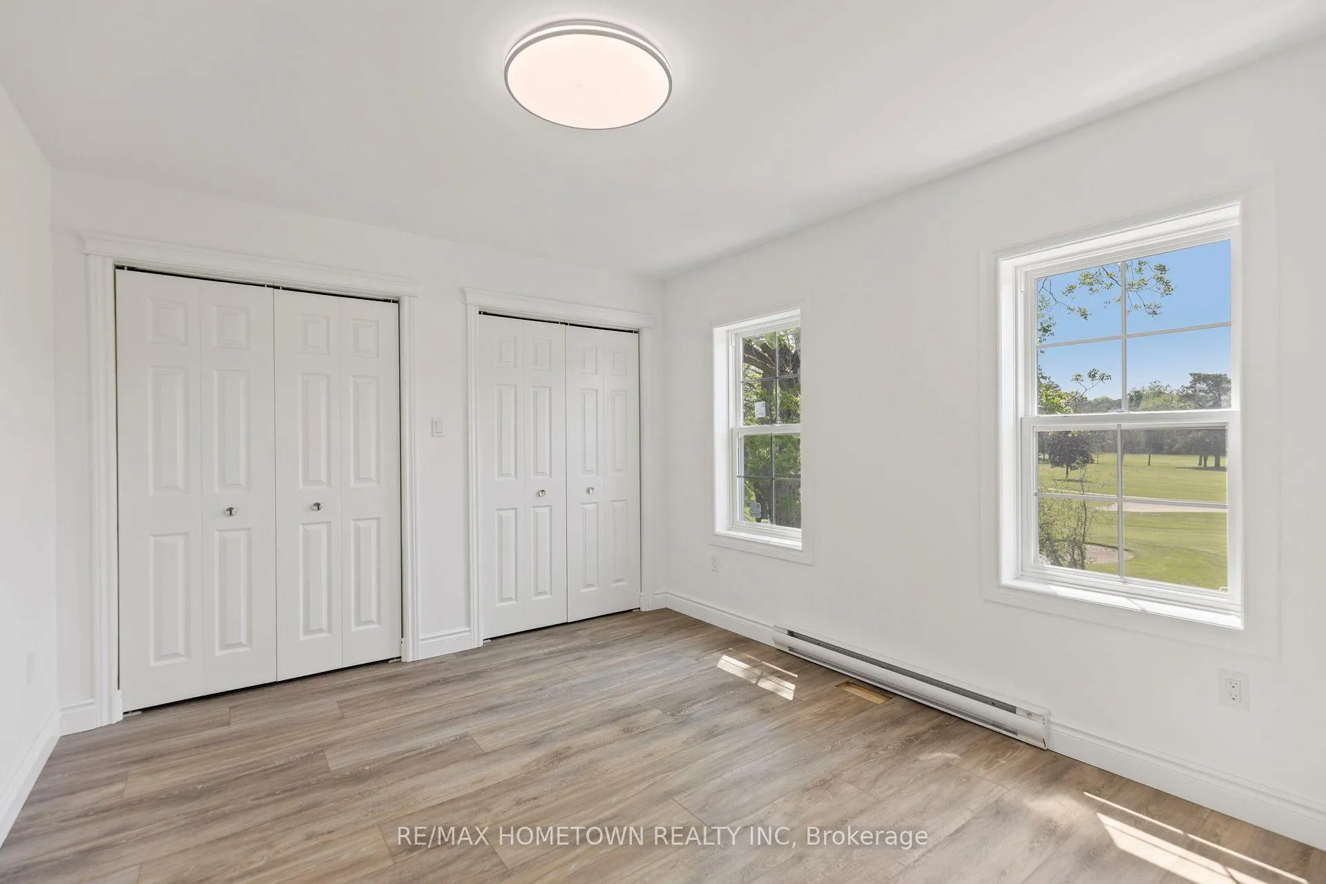 Photo 28 of 49 Fairway Crescent, Brockville — HOMEH