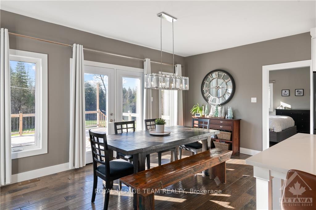 Photo 13 of 875 Deertail Lane, Ottawa, Huntley Ward (North West) — HOMEH