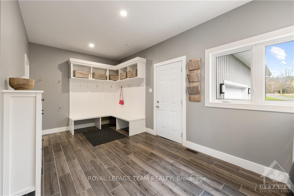 Photo 15 of 875 Deertail Lane, Ottawa, Huntley Ward (North West) — HOMEH