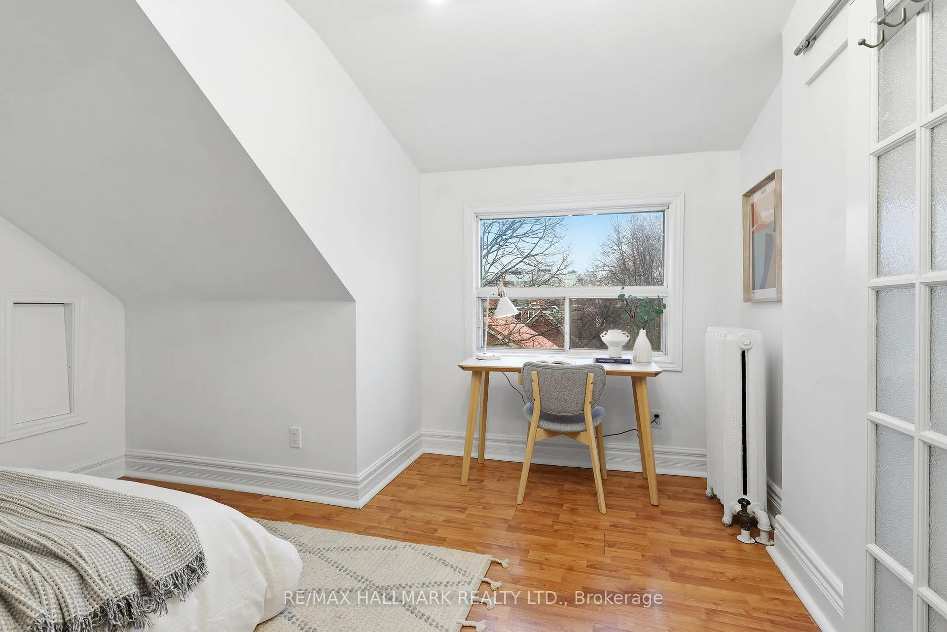 Photo 30 of 93 Dixon Avenue, Toronto, The Beaches — HOMEH