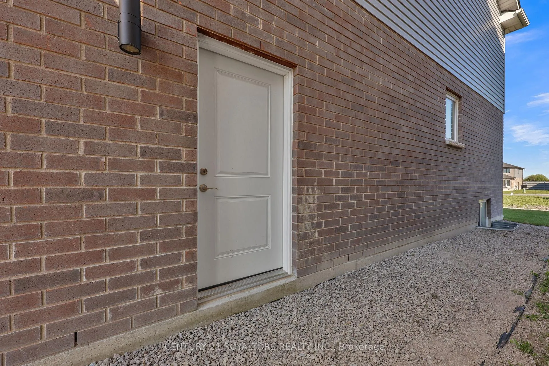 Photo 29 of 98 Warwick Drive, Chatham-Kent, Chatham — HOMEH