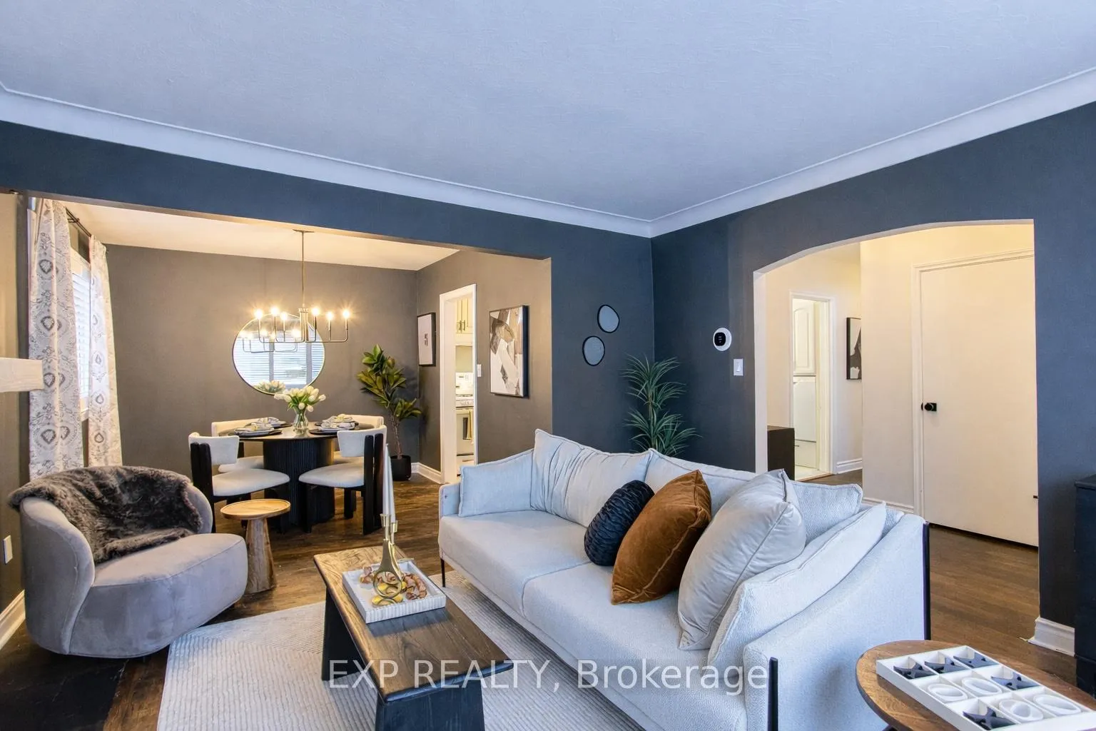 Photo 7 of 111 Leitch Drive, Grimsby, Grimsby East — HOMEH