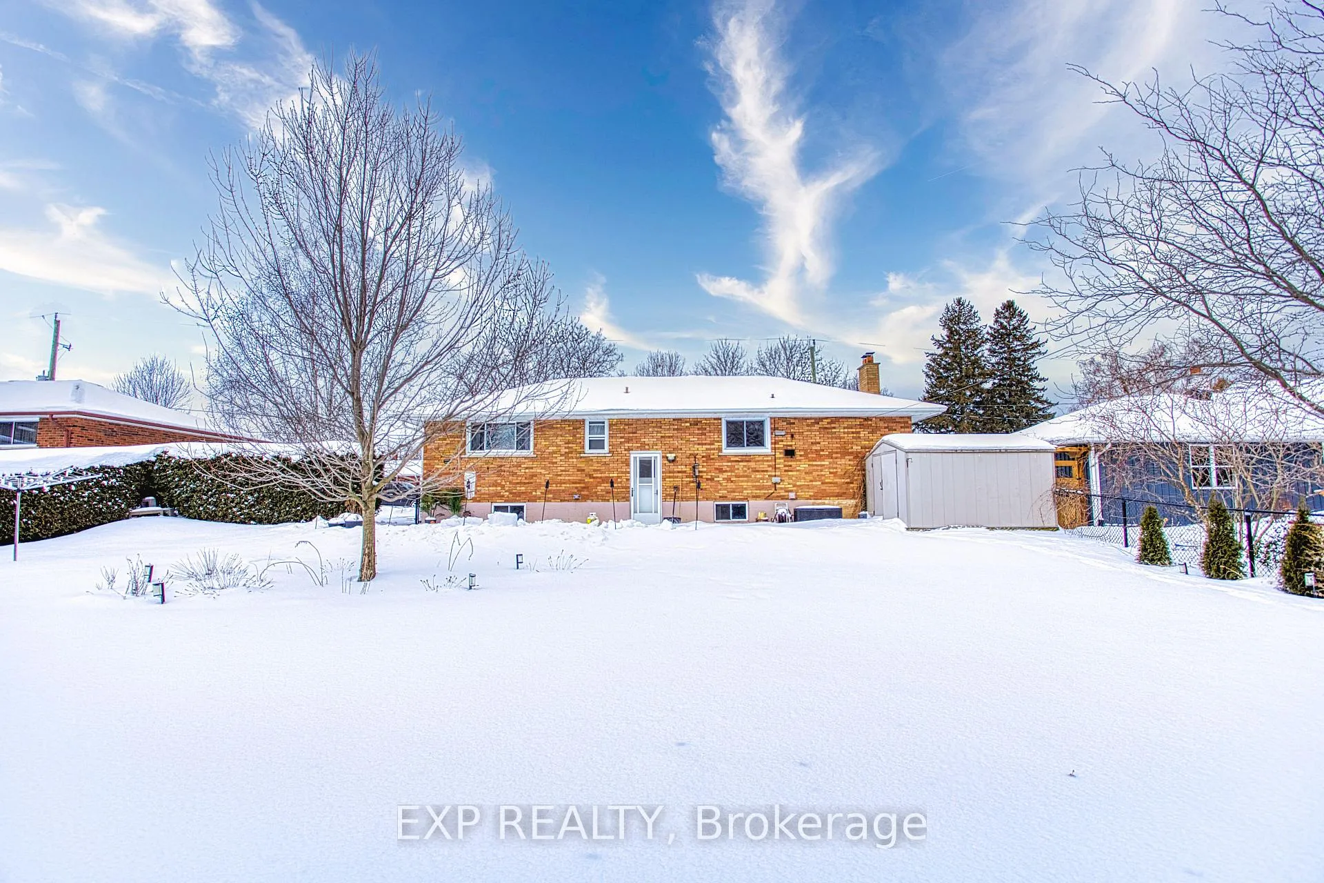 Photo 24 of 111 Leitch Drive, Grimsby, Grimsby East — HOMEH