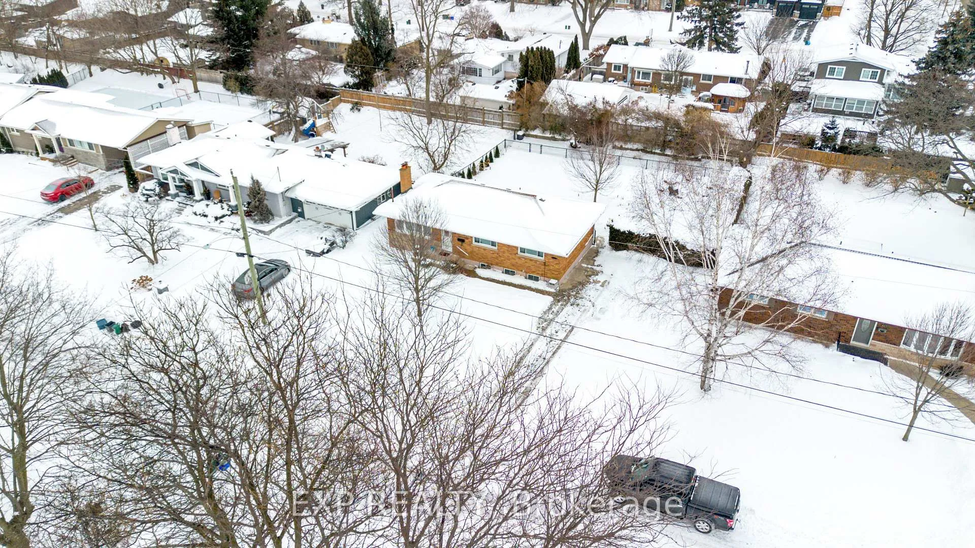 Photo 27 of 111 Leitch Drive, Grimsby, Grimsby East — HOMEH