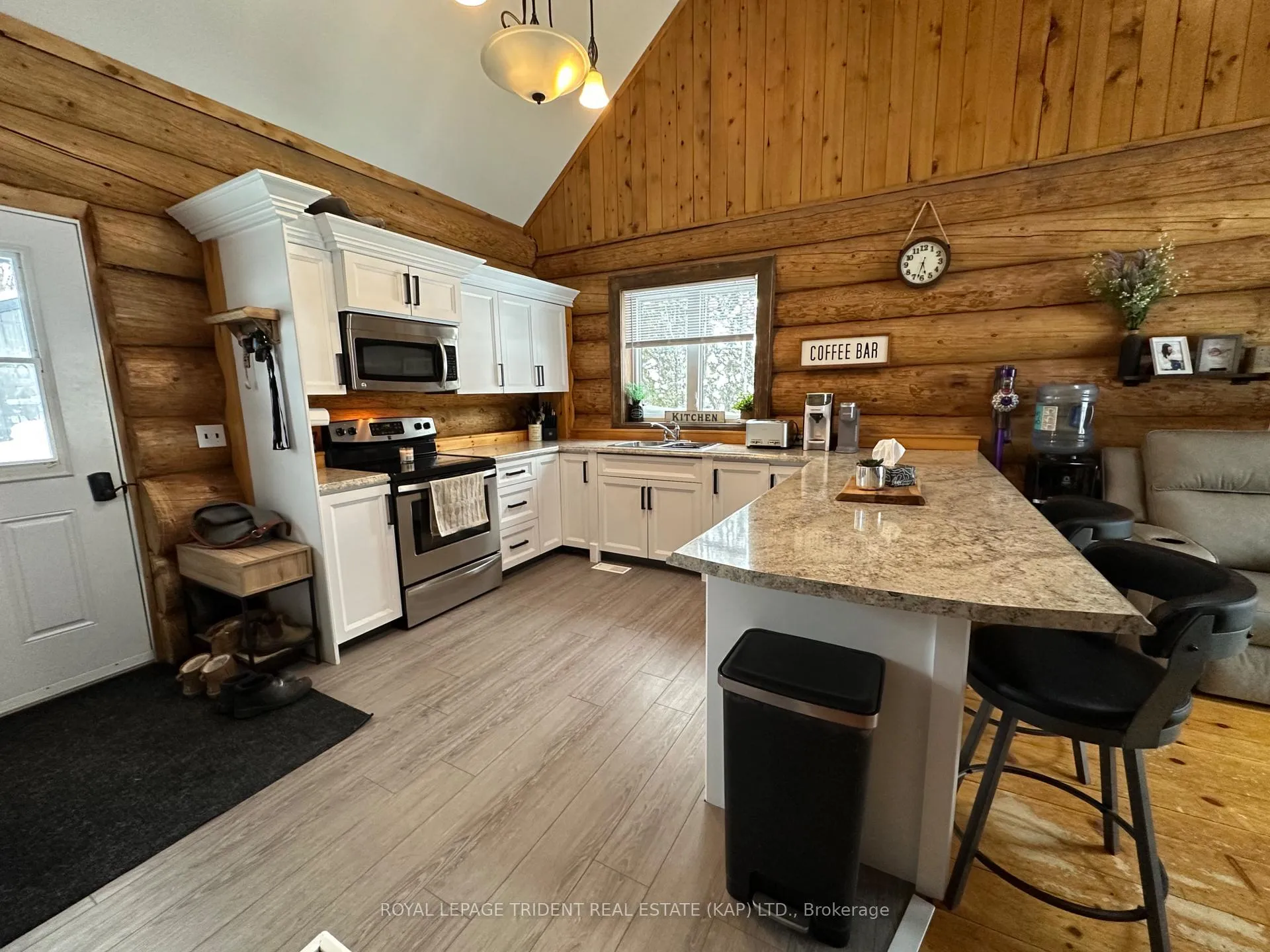 Photo 3 of 127 Mitchell Road, Kapuskasing — HOMEH