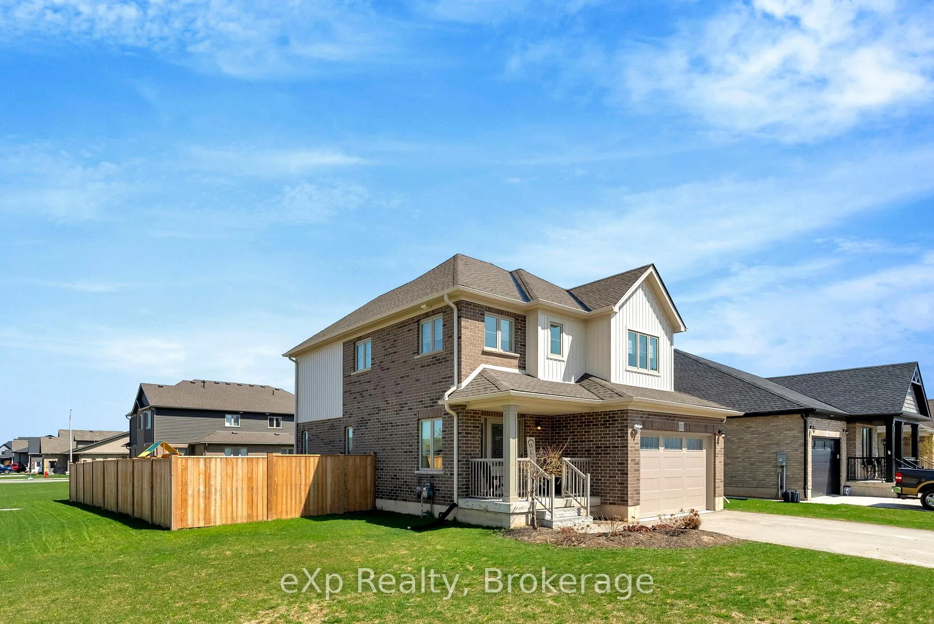 Photo 6 of 100 Emerson Way, West Grey — HOMEH